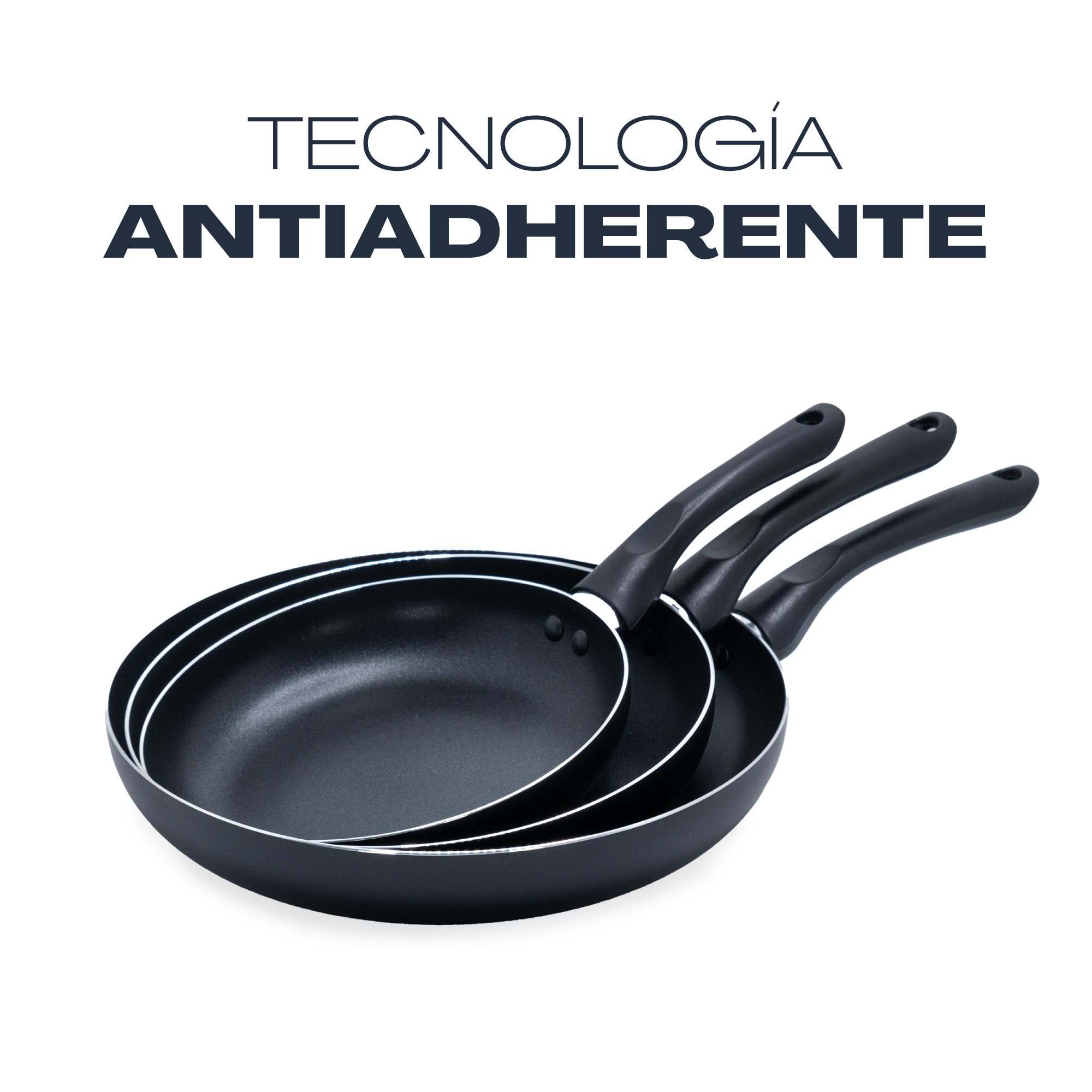 Tres sartenes antiadherentes negras de diferentes tamaños. Los mangos son negros con bordes blancos.