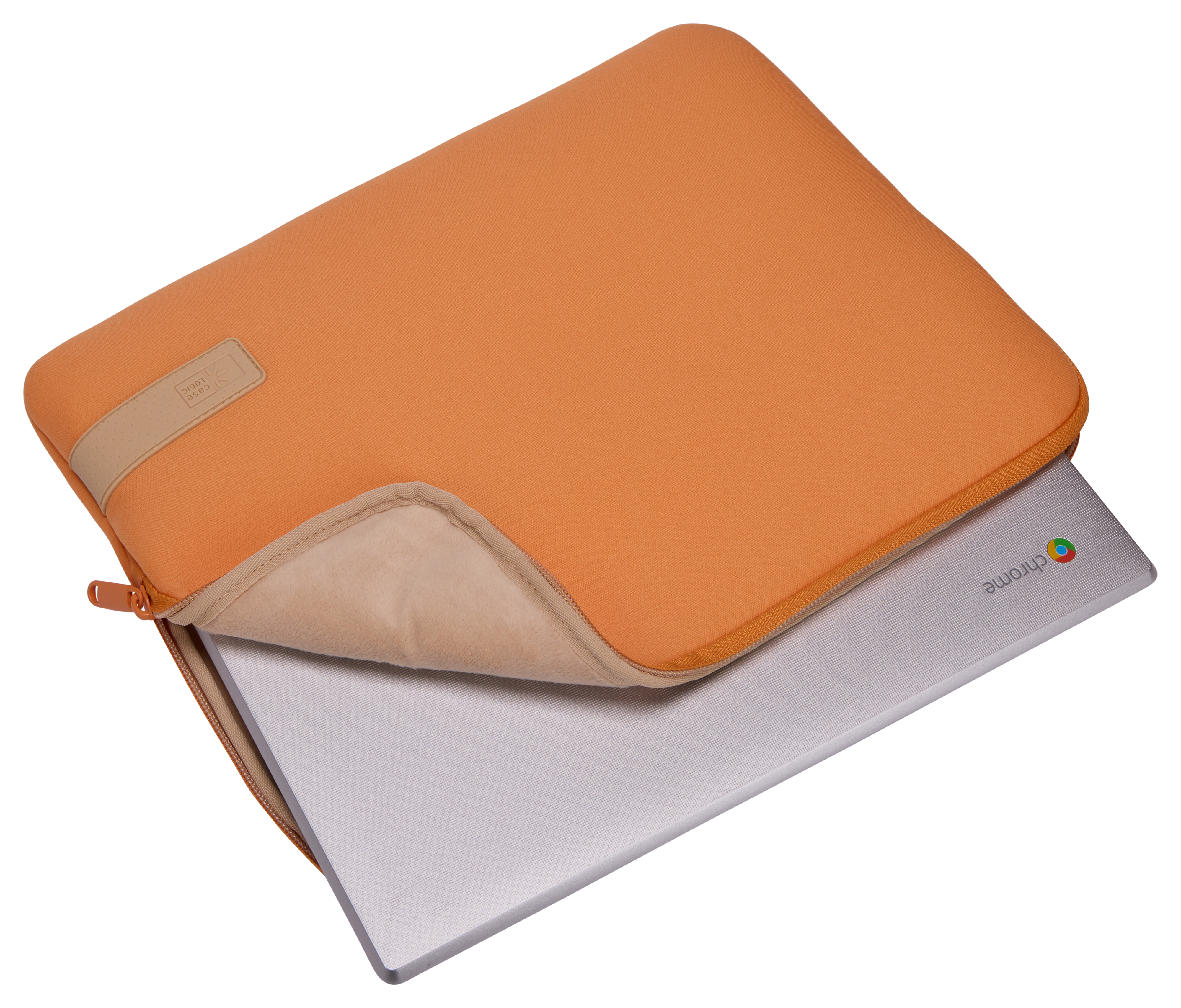 Custodia arancione per laptop, aperta, rivela un laptop. Semplice, Case Logic.