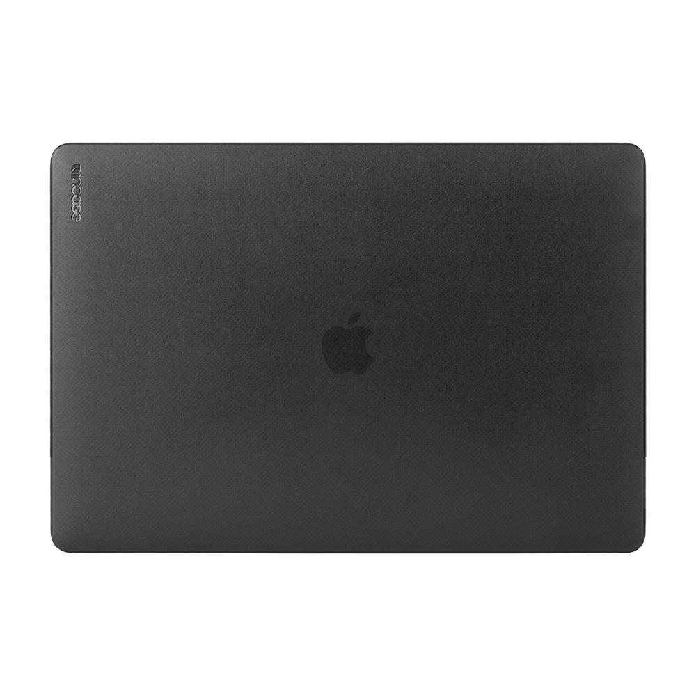 Laptop nero con logo Apple. Logo Incase nell'angolo in alto a sinistra.