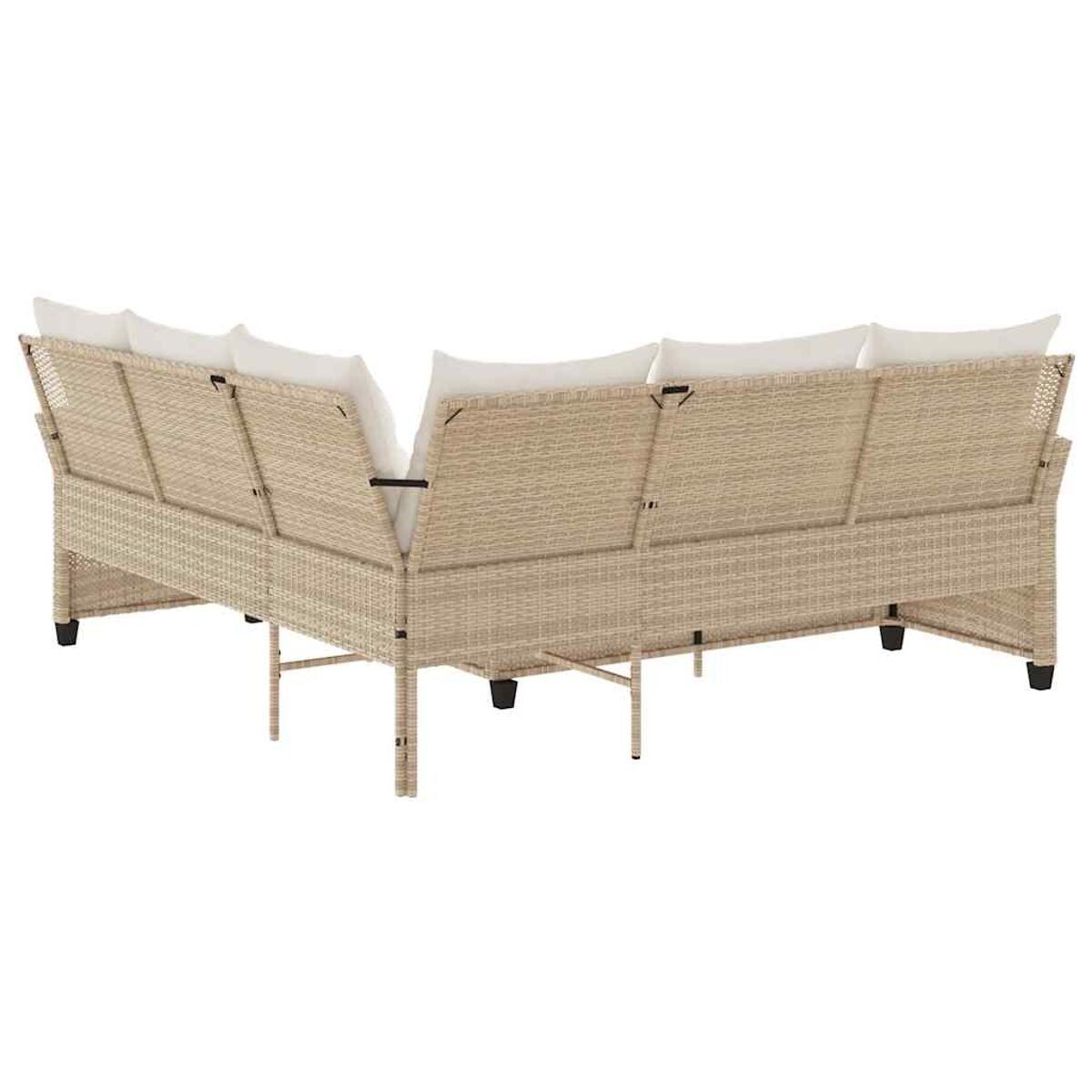 Vista posteriore di un divano componibile da esterno in vimini beige con cuscini bianchi.