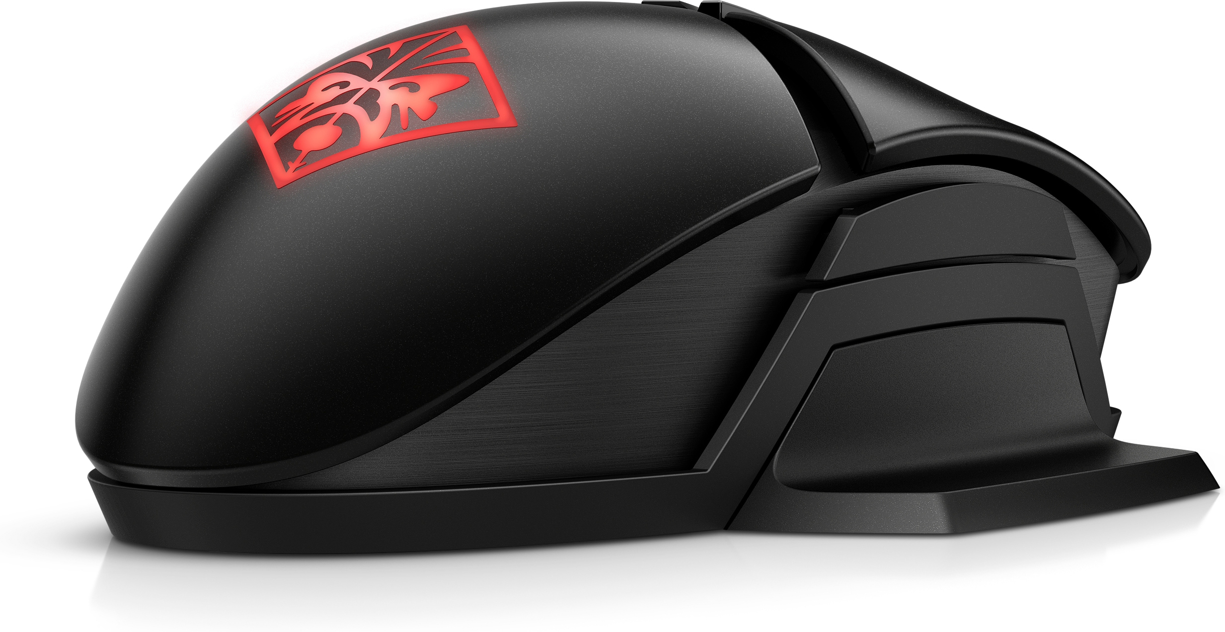 Ratón gaming negro con un logotipo rojo iluminado.