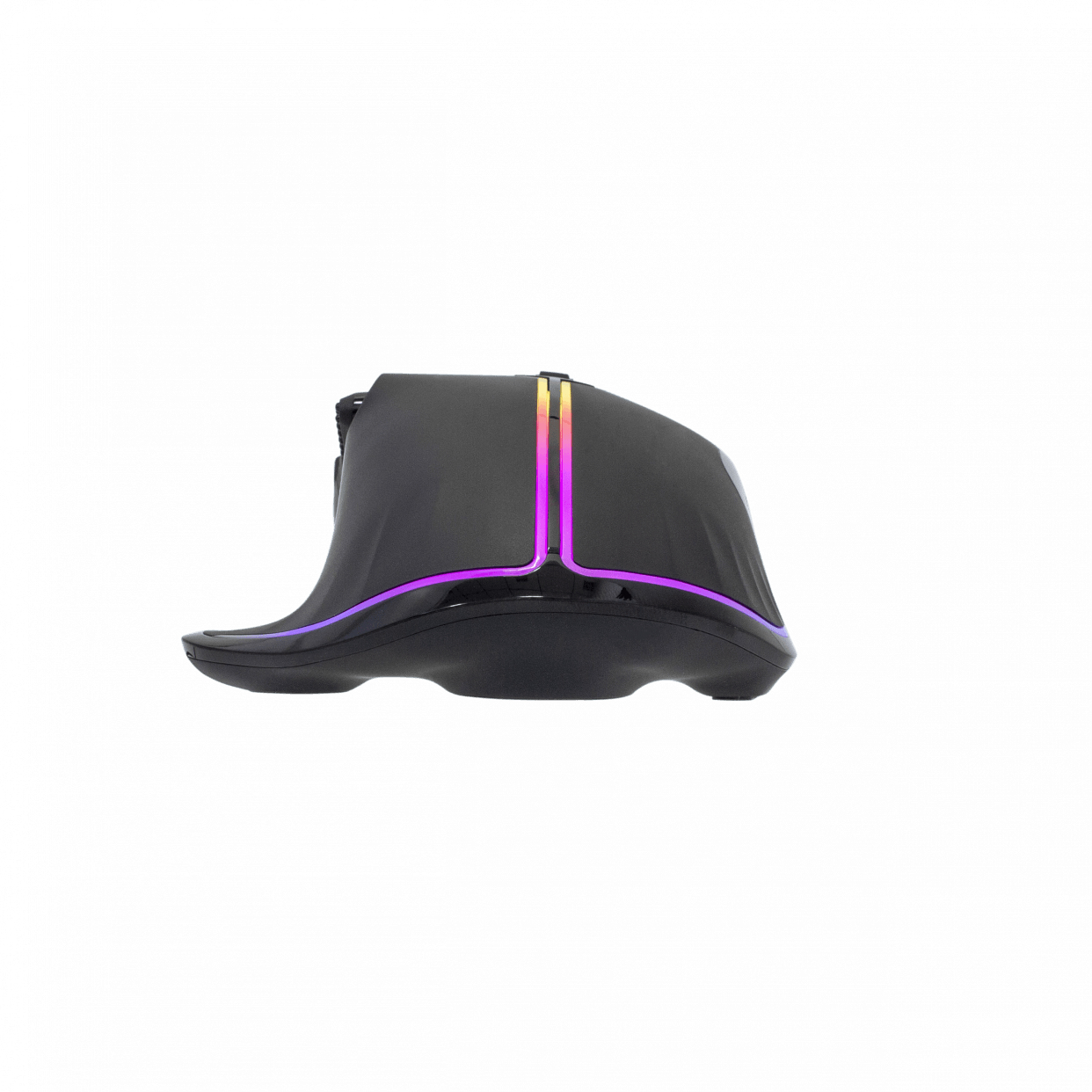 Ratón gaming negro con iluminación RGB. El ratón tiene una forma ergonómica única.