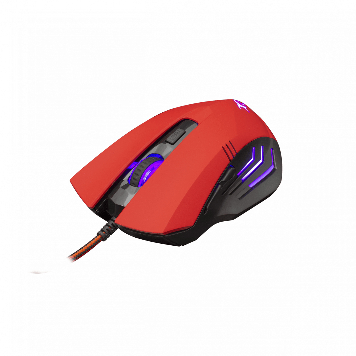 Czerwona mysz do gier. Czarne akcenty, kółko przewijania, boczne przyciski i kabel. Białe tło.