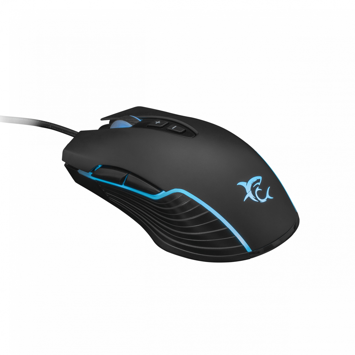 Ratón gaming negro con acentos de luz azul. Tiene múltiples botones y un logo de tiburón.