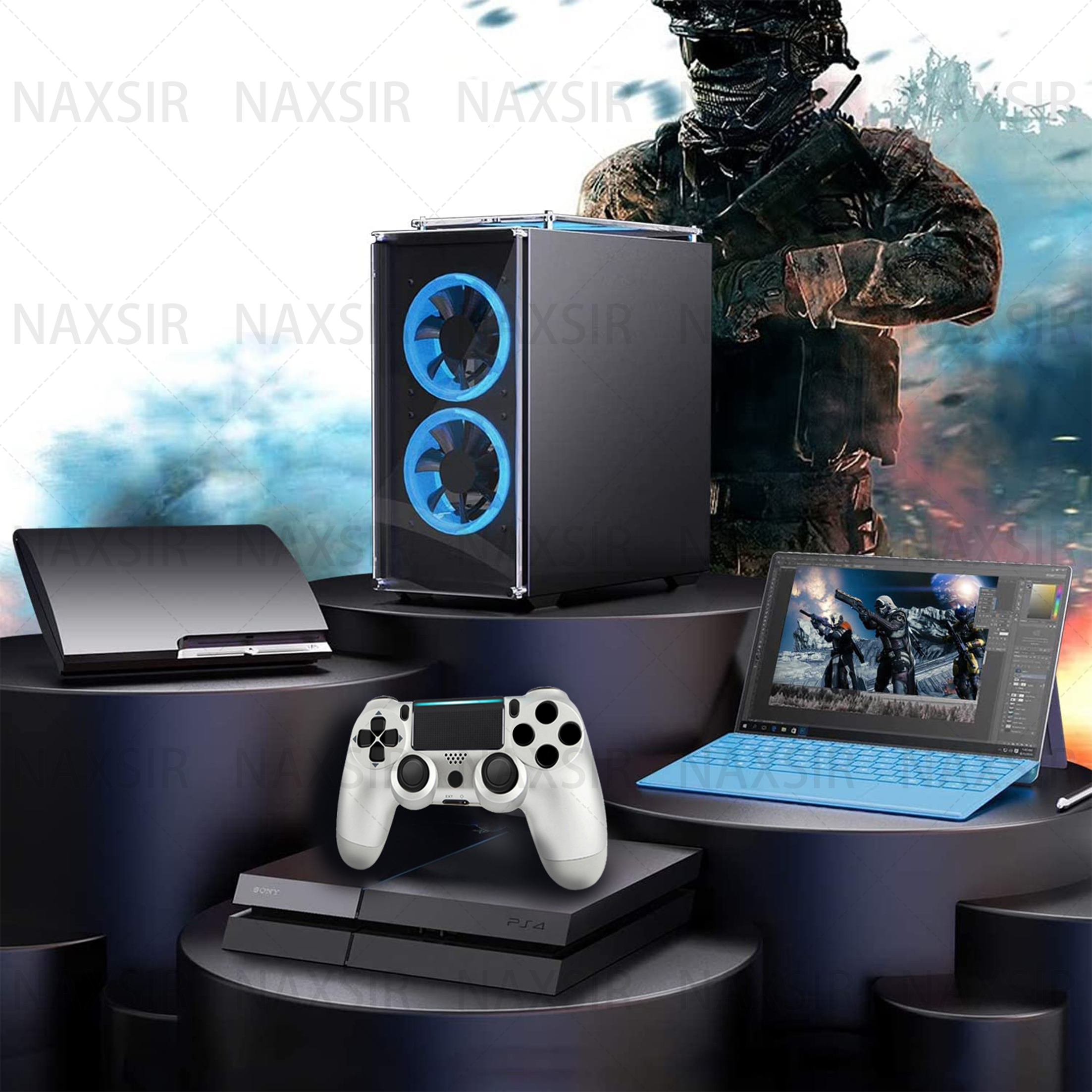 Gaming-Setup: Konsole, PC, Laptop und Controller auf schwarzen Podesten mit Soldat-Hintergrund.