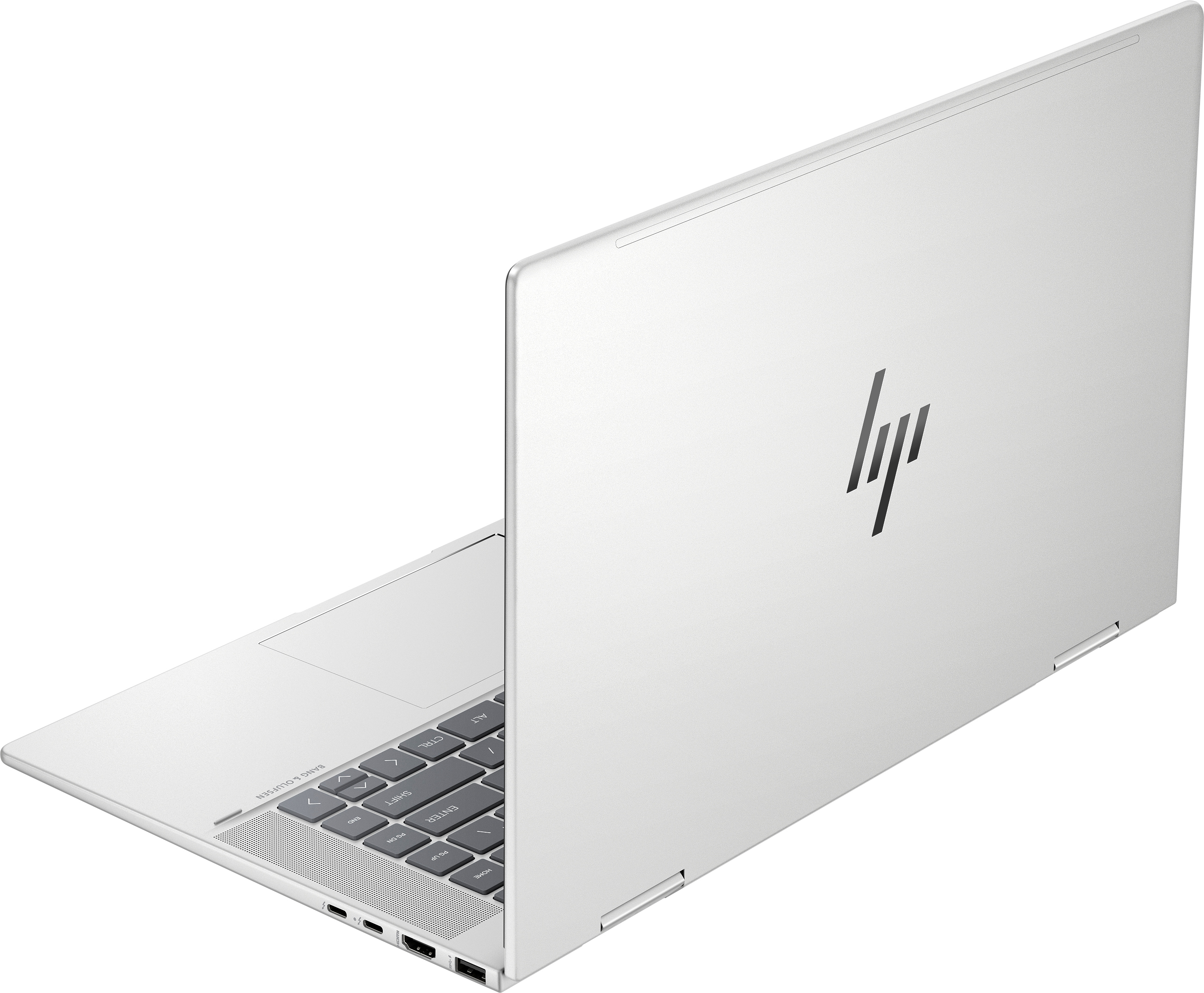 Weißer Laptop, Rückansicht, mit HP-Logo auf dem Deckel. Tastatur teilweise sichtbar. Weißer Hintergrund.