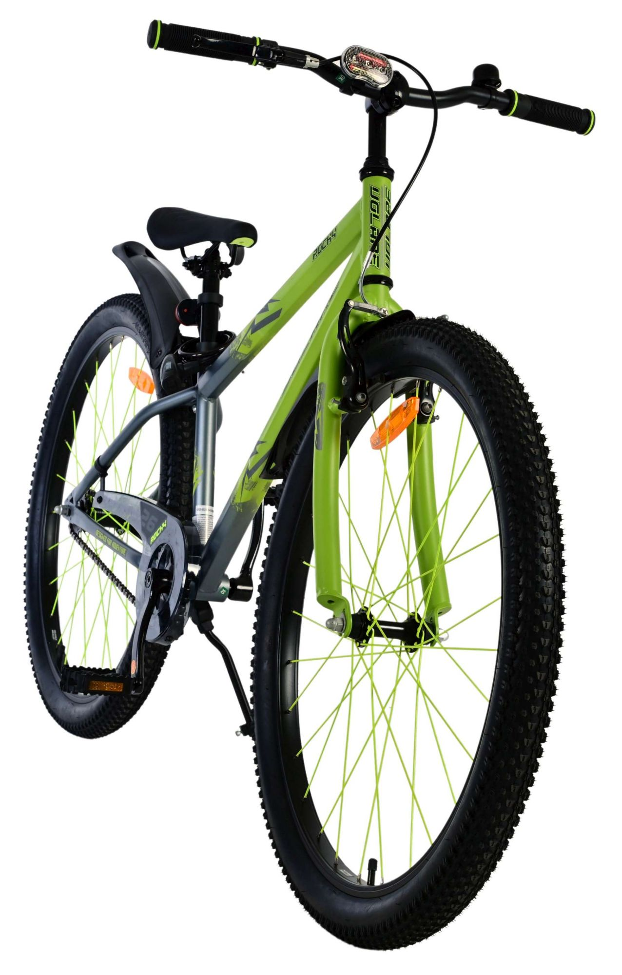 Ein grünes Mountainbike mit schwarzen Reifen, limettengrünen Speichen und Frontlicht.