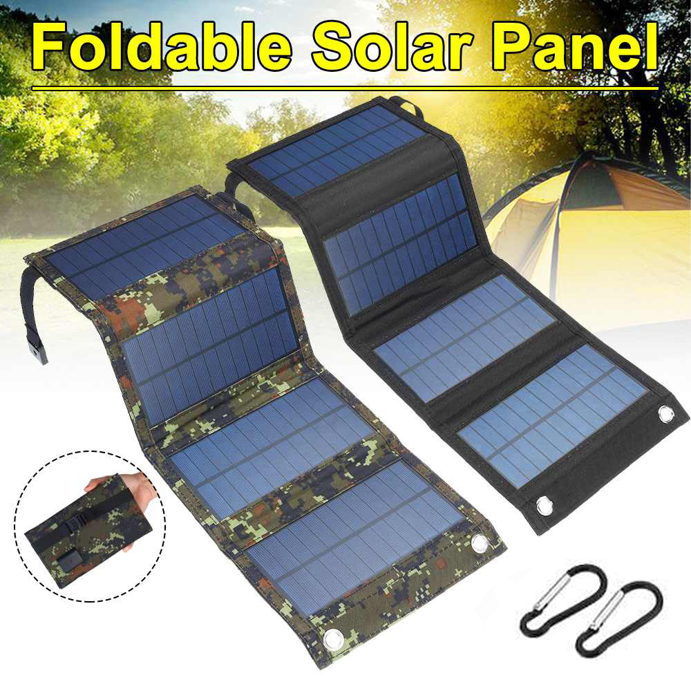 Ausgeklapptes, faltbares Solarpanel im Freien.