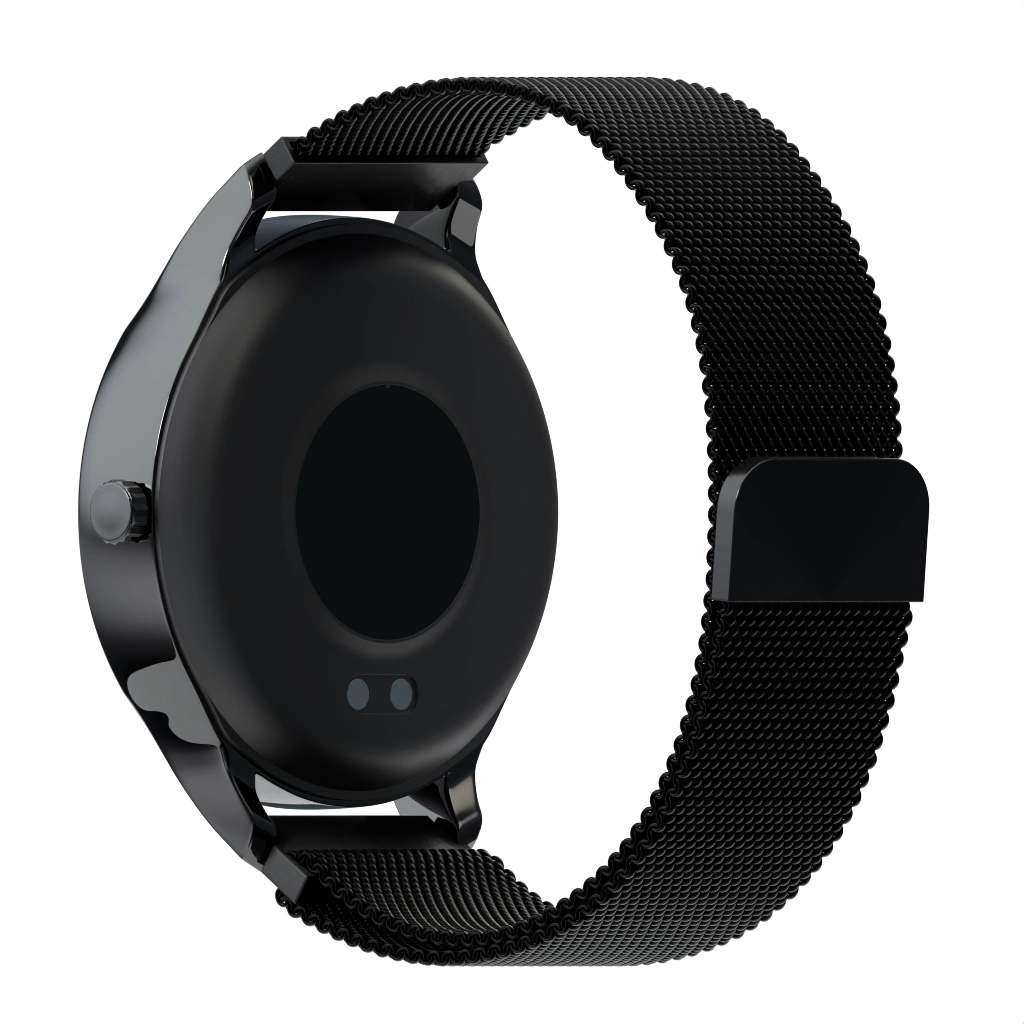 Czarny smartwatch z metalową bransoletą z siatki. Widoczny tył zegarka na czarnym tle.