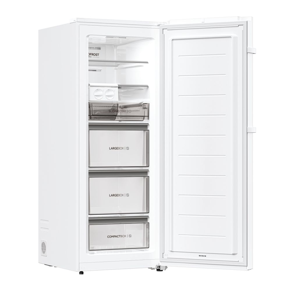 Congelatore bianco, porta aperta, ripiani e cassetti interni visibili.