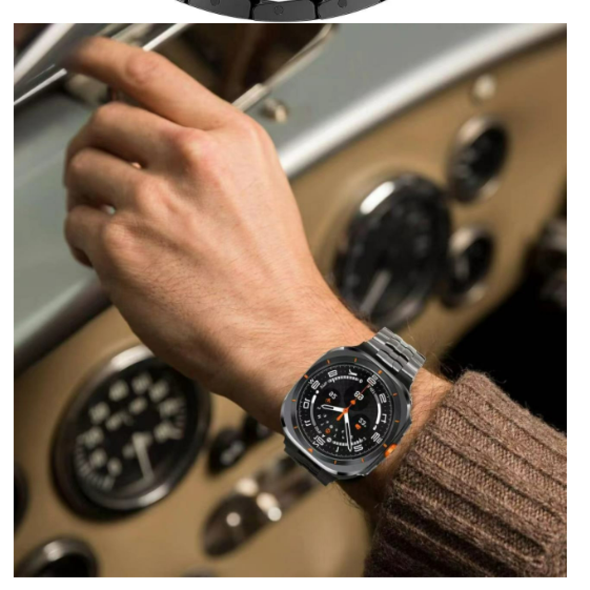 Mano di uomo sul volante, orologio da polso visibile. Orologio con quadrante nero e cinturino in metallo.