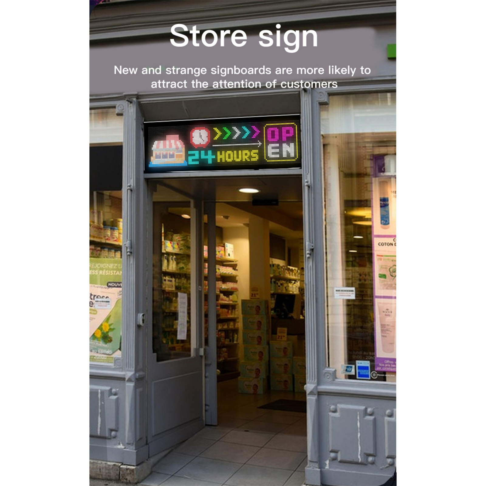 Schaufenster mit digitaler Anzeige. Anzeige zeigt Informationen. Offene Tür führt in den Laden.