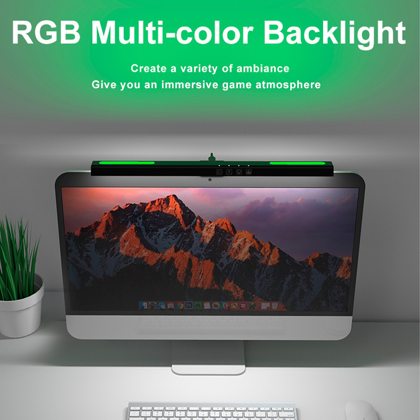 Monitor mit RGB-Hintergrundbeleuchtung, Bergszene auf dem Bildschirm. Text: RGB Mehrfarbige Hintergrundbeleuchtung. Weißer Schreibtisch und Topf.
