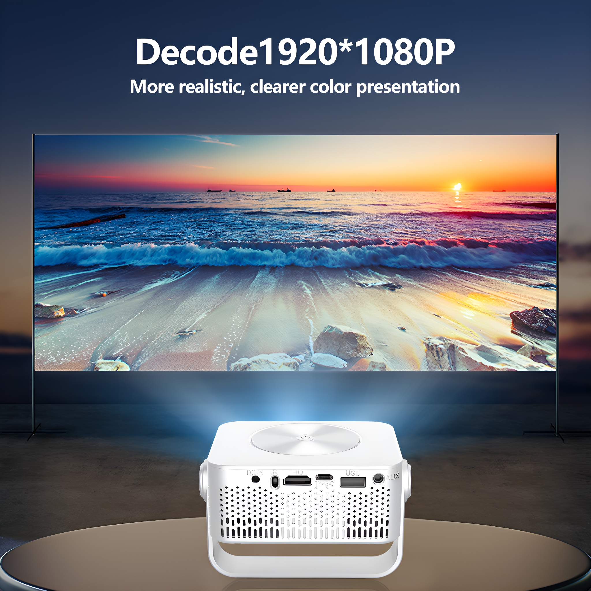 Ein weißer Projektor zeigt einen Sonnenuntergang auf einer Leinwand auf einem Glastisch.