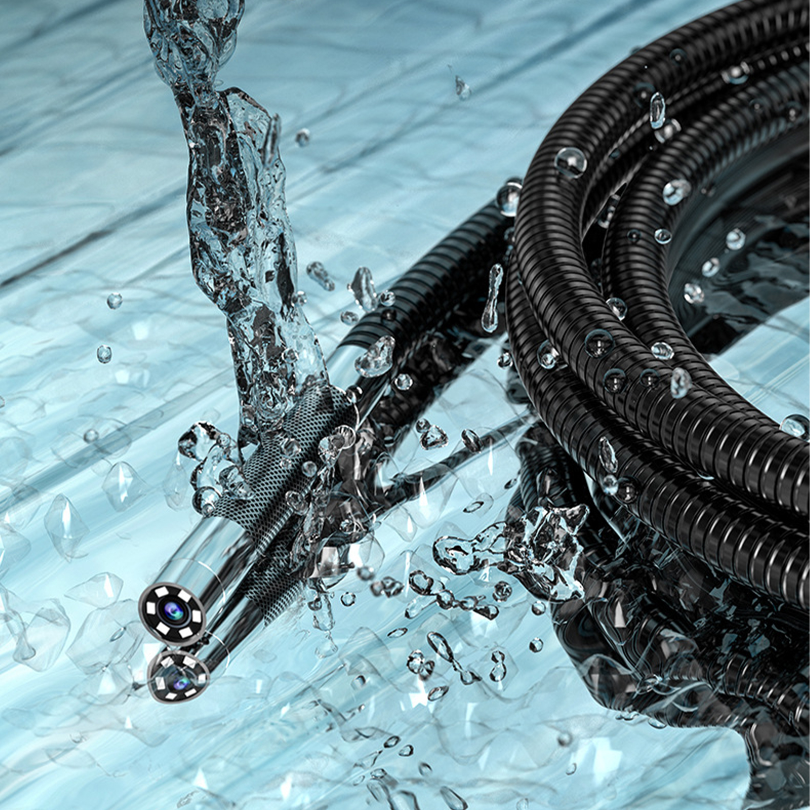 Endoskop, über das Wasser gegossen wird. Das Endoskop ist schwarz und silber mit einem Licht am Ende.