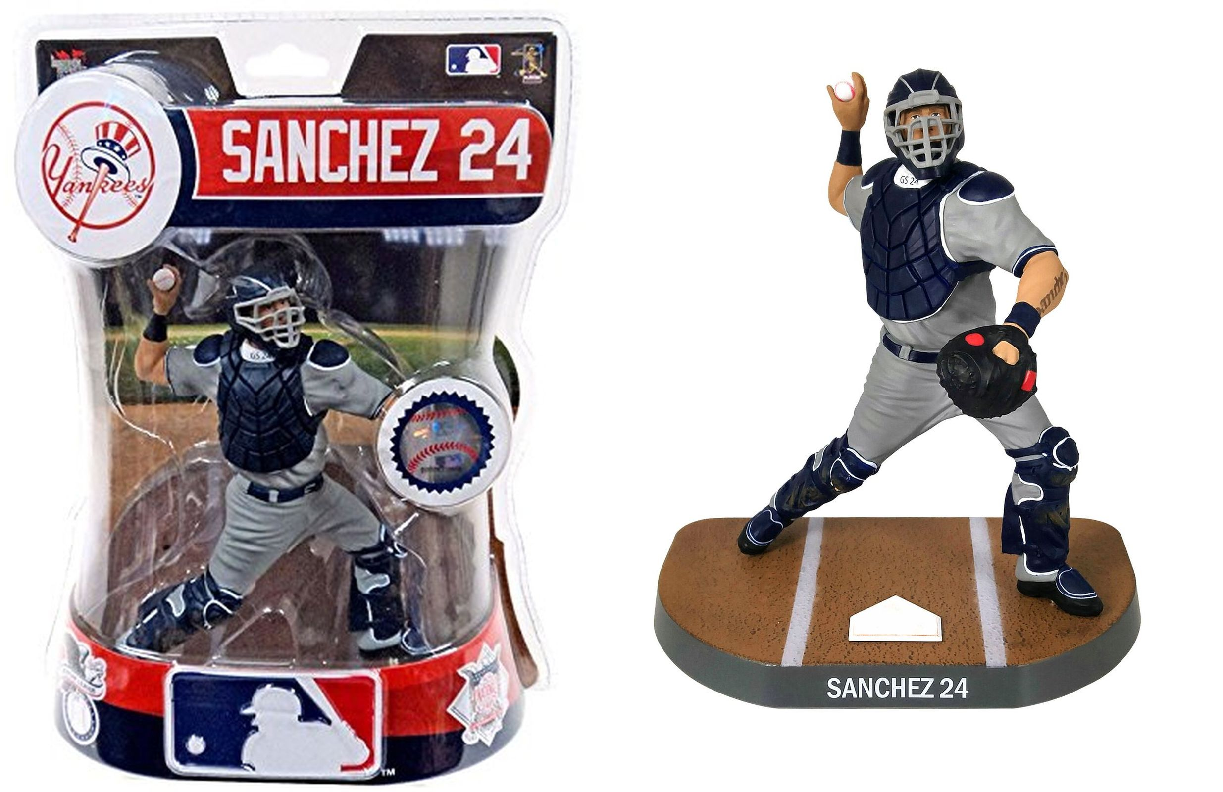 Eine Baseball-Catcher-Figur in einer Verpackung und eine einzelne Figur, die Catcher-Ausrüstung trägt.