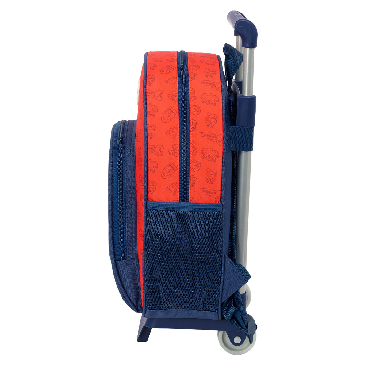 Ein rot-blauer Rollrucksack. Der Rucksack ist an einem Griff mit Rädern.