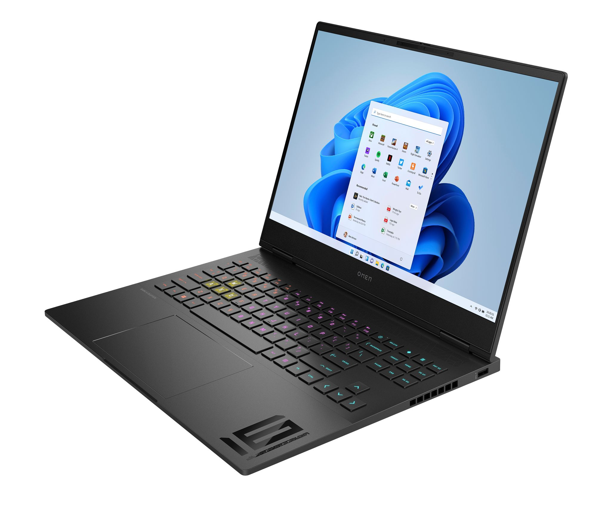 Czarny laptop z ekranem pokazującym system Windows 11, otwarty na białej powierzchni.