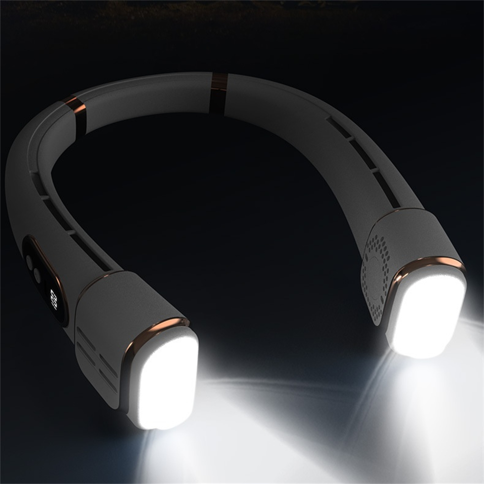 Weiß-grauer Nackenventilator, beleuchtet mit Lichtern. Der Ventilator hat einen roségoldenen Akzent.