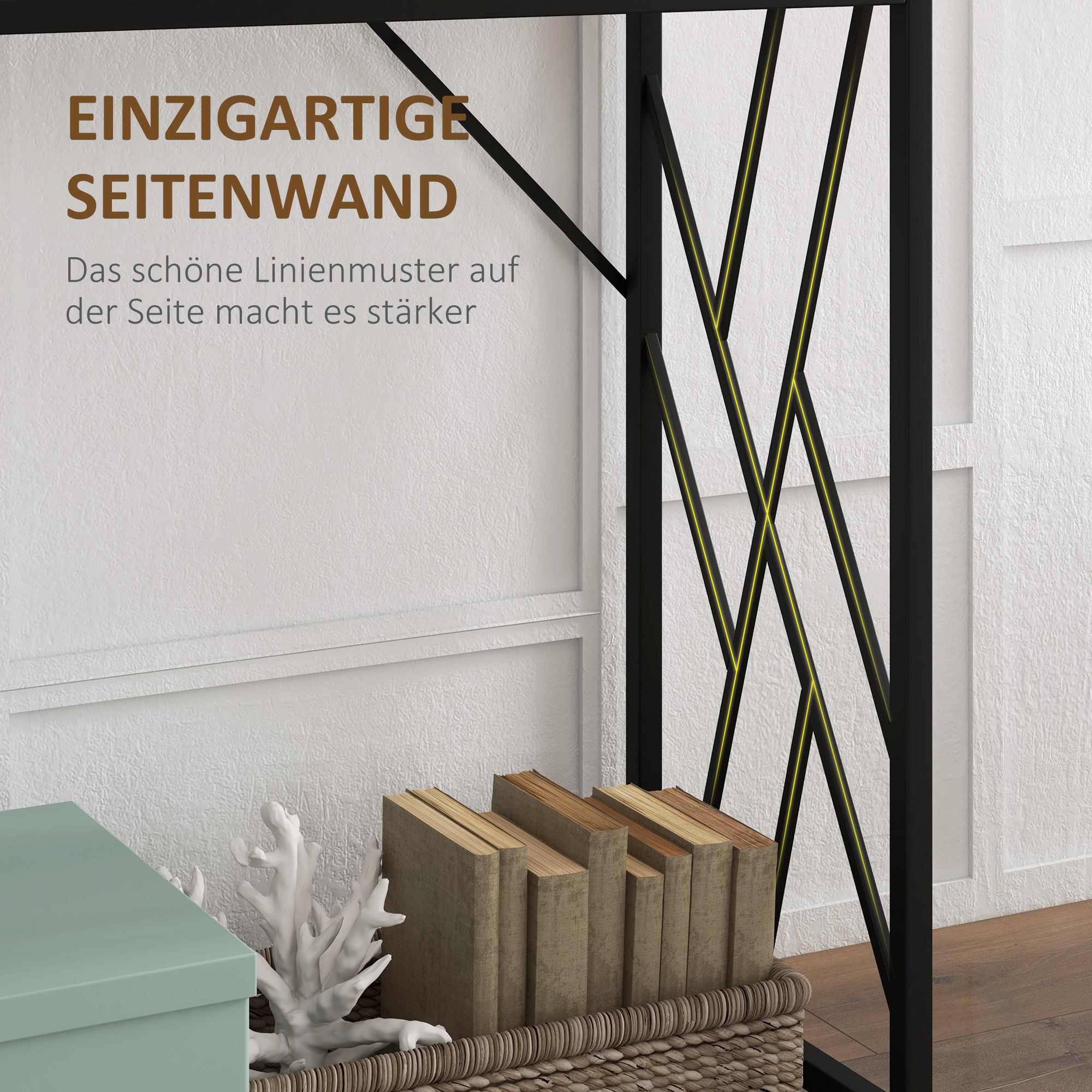 Schwarze dekorative Wand mit goldenem Muster und Büchern in einem Korb.