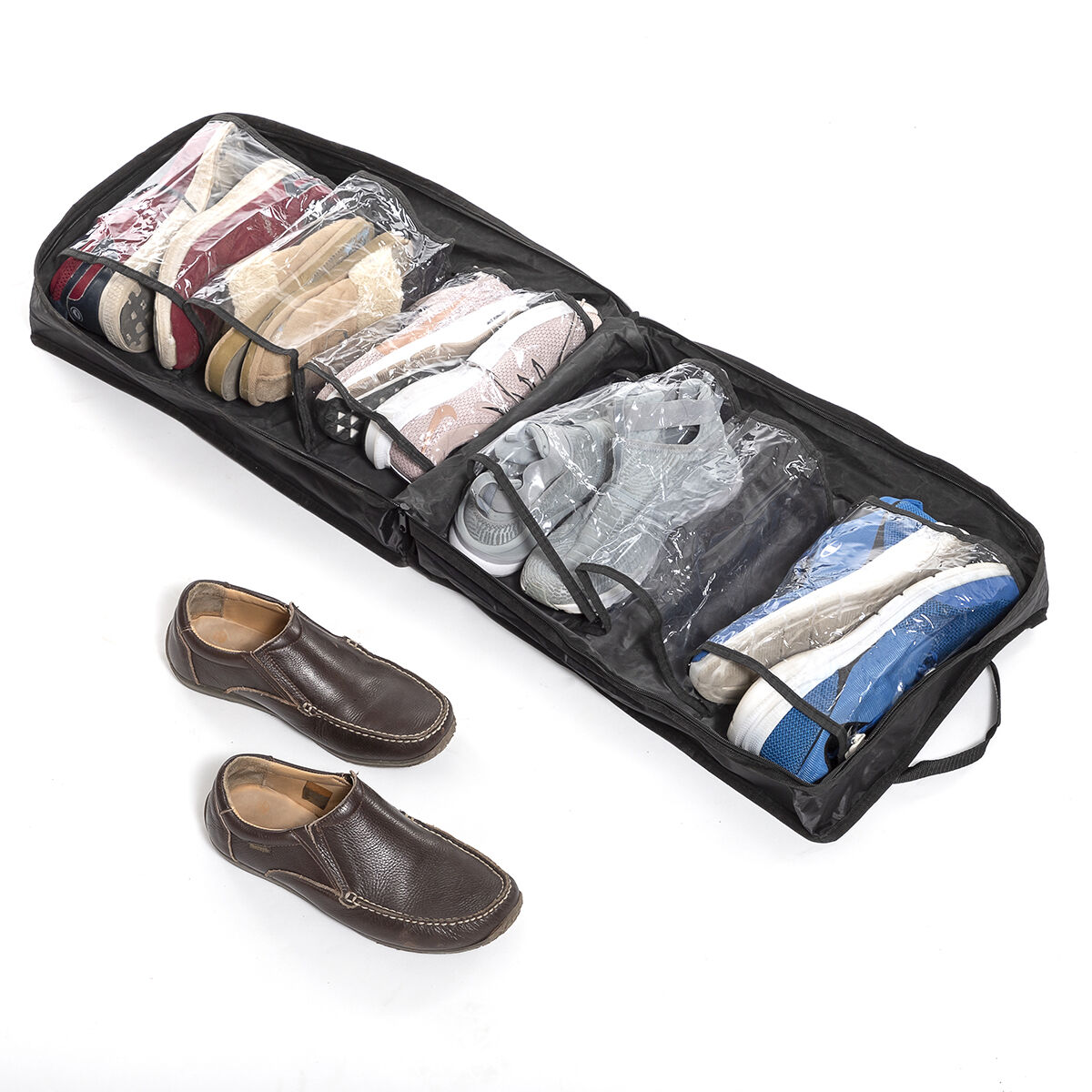 Schwarzer Schuh-Organizer mit Schuhen. Verschiedene Schuhe in transparenten Fächern.