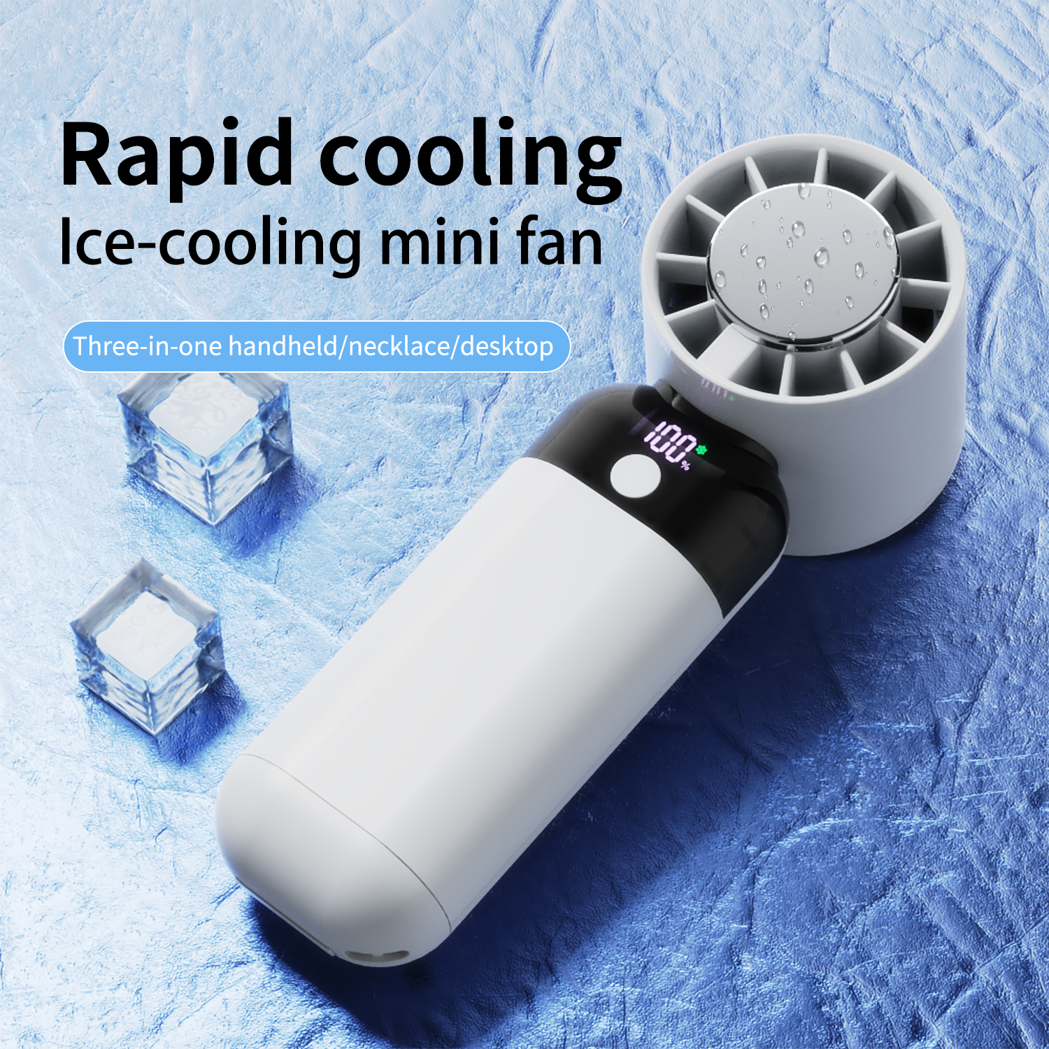 Mini ventilator met ijsblokjes. Het heeft een witte behuizing en een zwarte bovenkant, koelend en draagbaar.