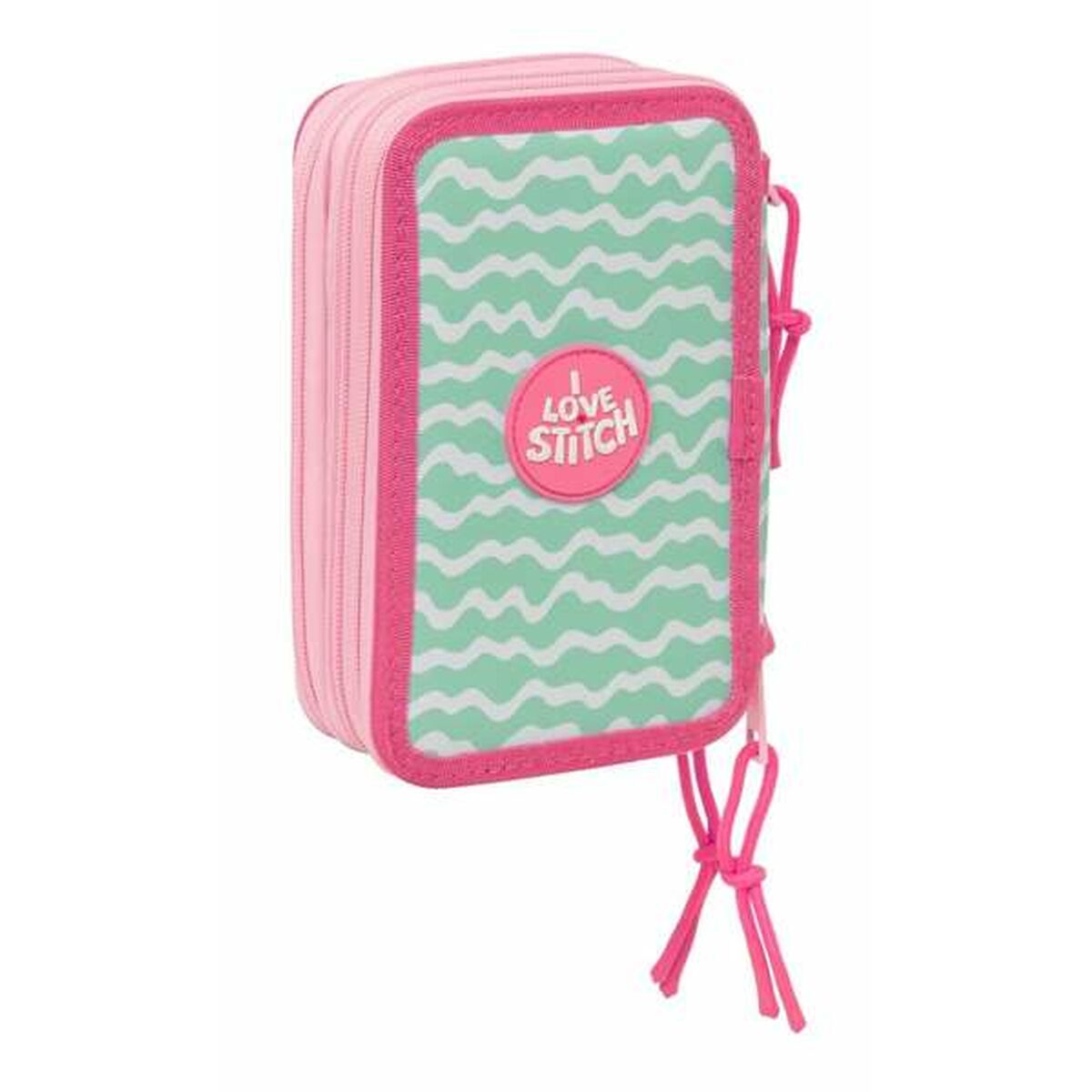 Estuche rosa y verde con cremallera. Tiene un logo 'Love Stitch' y un tirador rosa.