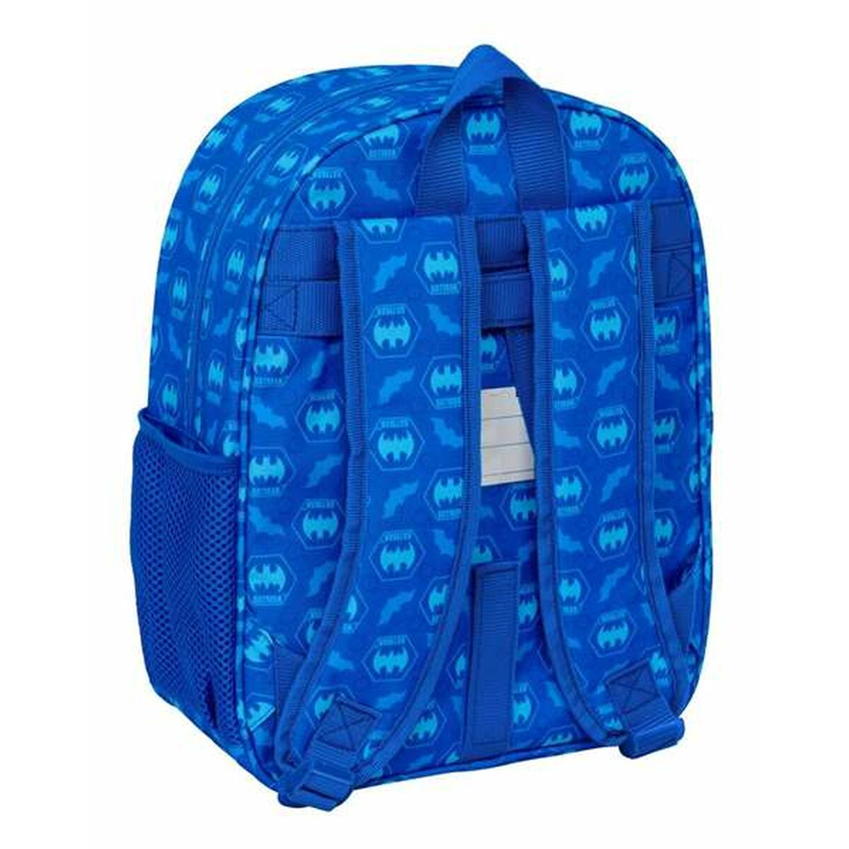 Blauer Batman-Rucksack mit sich wiederholendem Batman-Logo-Muster auf dem Rücken, den Trägern und der Seitentasche.