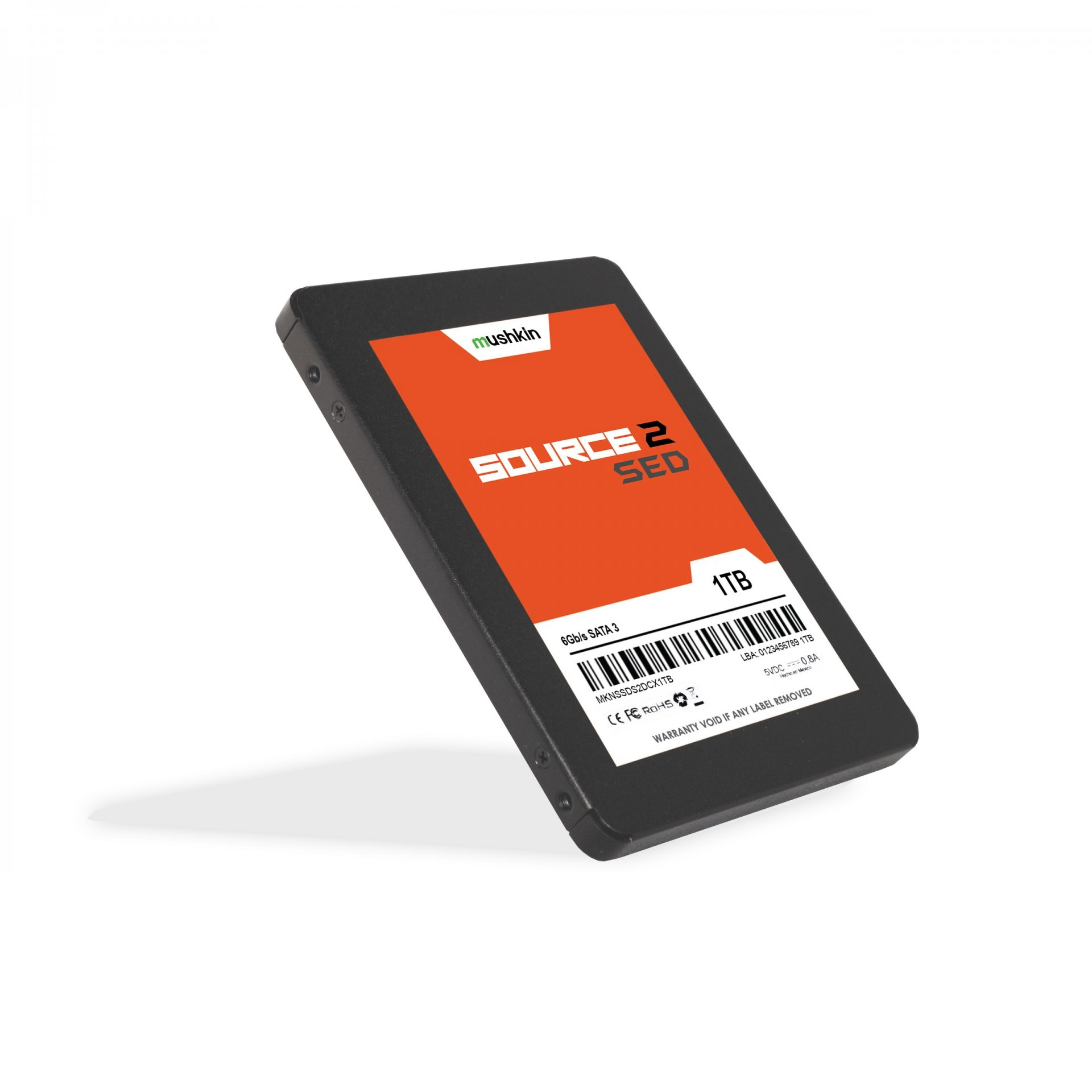 Czarny dysk SSD z pomarańczową etykietą i białym tekstem.
