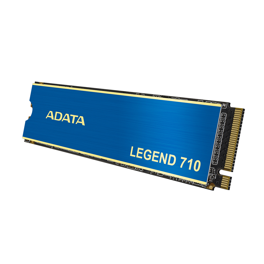 Niebieski dysk SSD ze słowem ADATA i LEGEND 710 napisanym na nim na biało.
