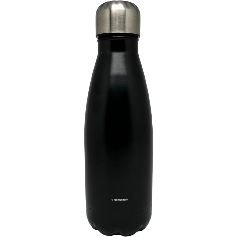 Botella de agua negra con tapa plateada, con el logo del Real Madrid en la base.