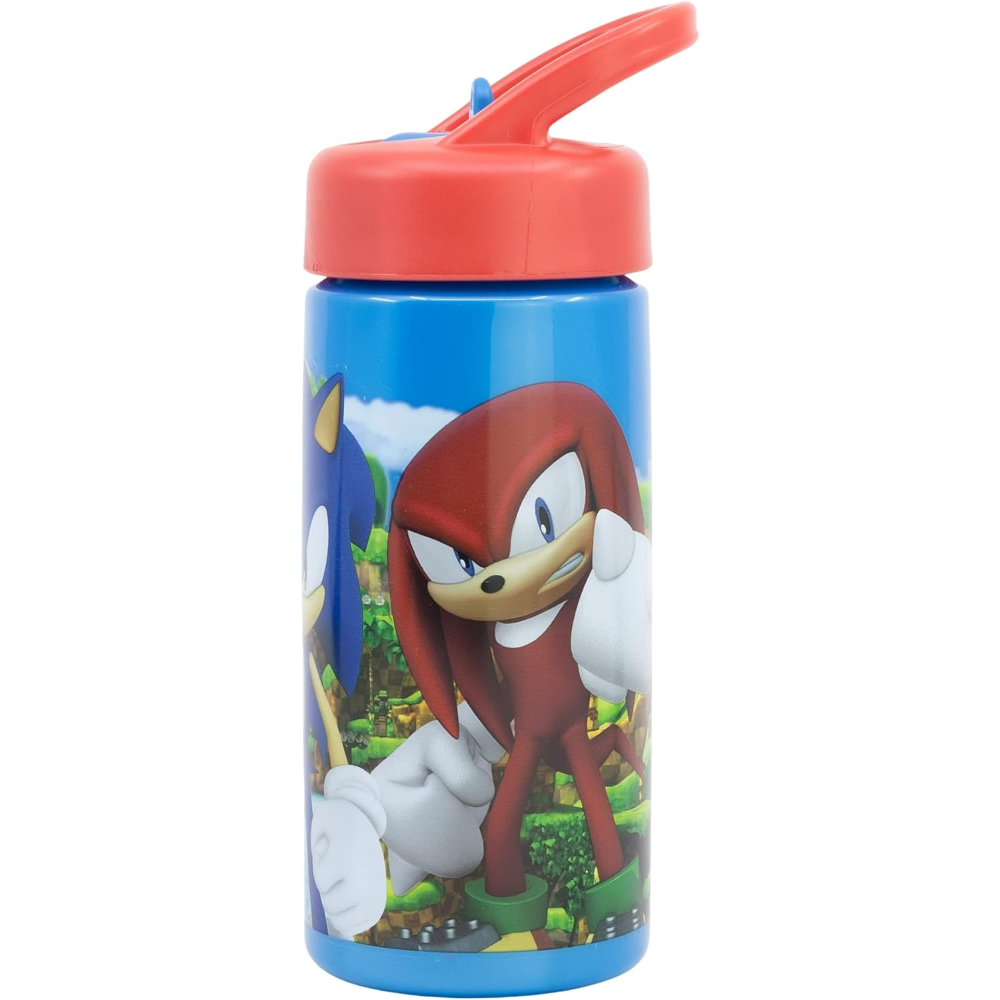 Botella de agua azul con Sonic y Knuckles. Tapa roja. Personajes sobre fondo verde.