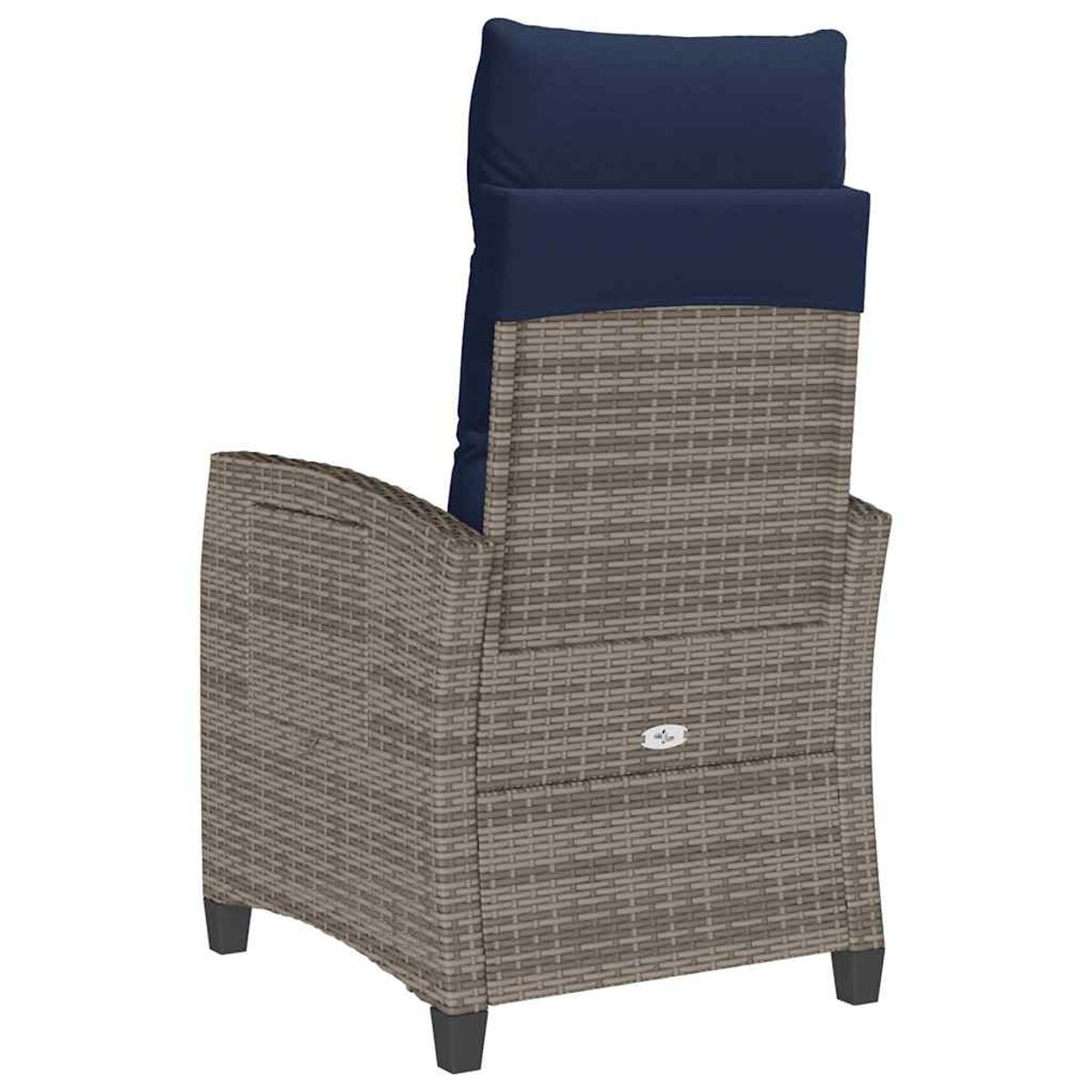 Sedia in vimini con cuscino blu, vista posteriore, che mostra lo schienale e le gambe.