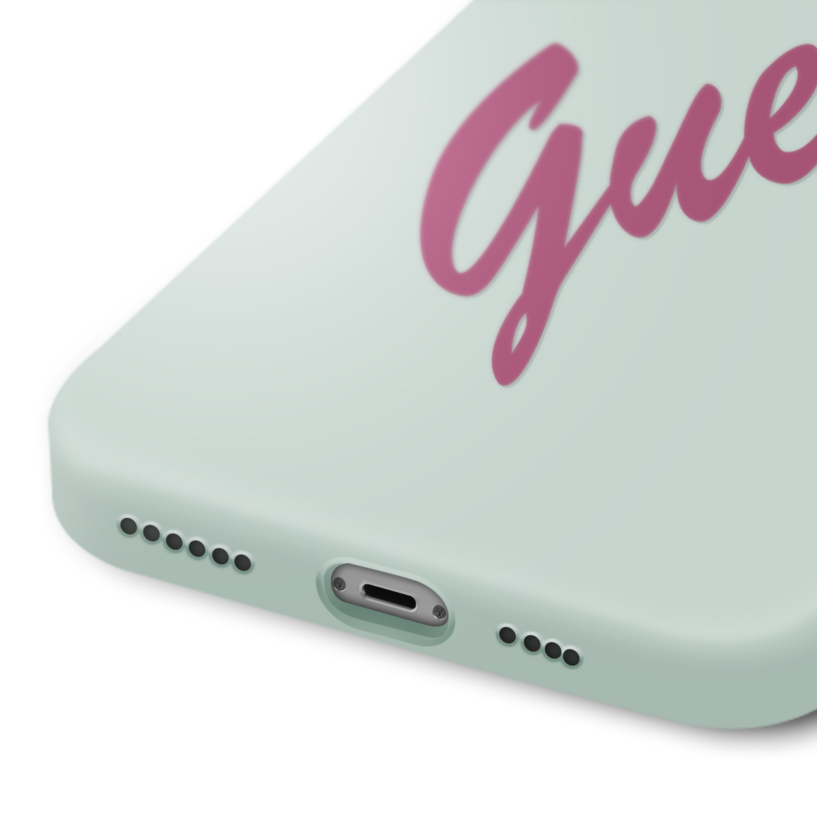 Primo piano di una custodia per telefono verde chiaro con la scritta 'Guess' in rosa.