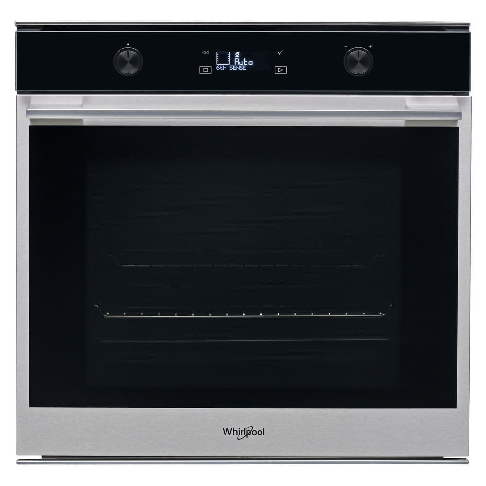 Forno in acciaio inox con display digitale e manopole.