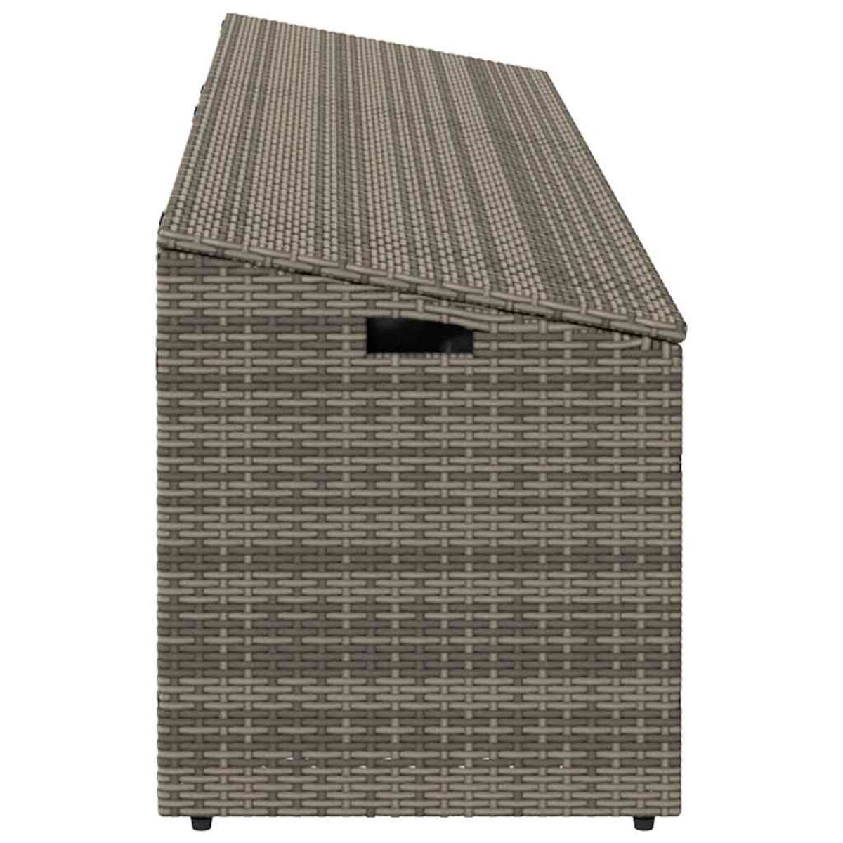 Graue, gewebte Aufbewahrungsbox, schräge Ansicht. Die Box ist geschlossen, mit Griff oben.