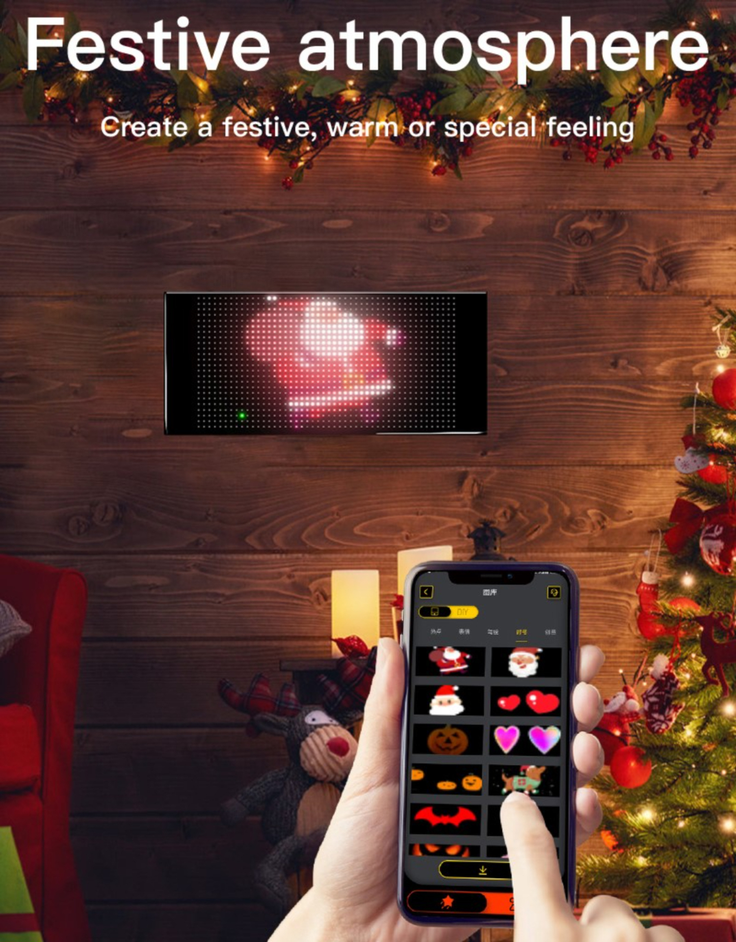 Ein Smartphone zeigt eine Weihnachtsszene. Dekorationen befinden sich auf einer Holzwand darum herum.