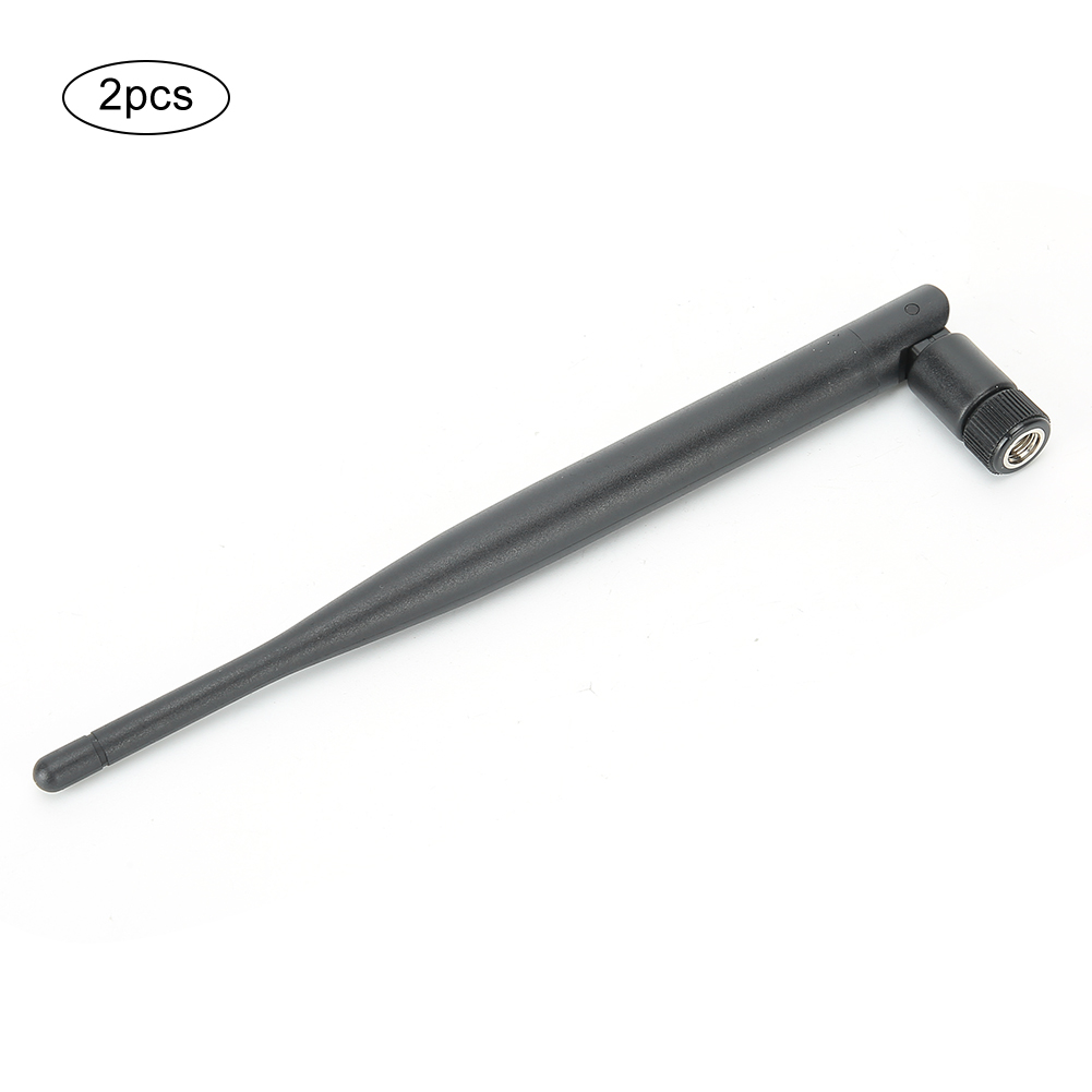 Eine schwarze, abgewinkelte Antenne mit einem drehbaren Anschluss.