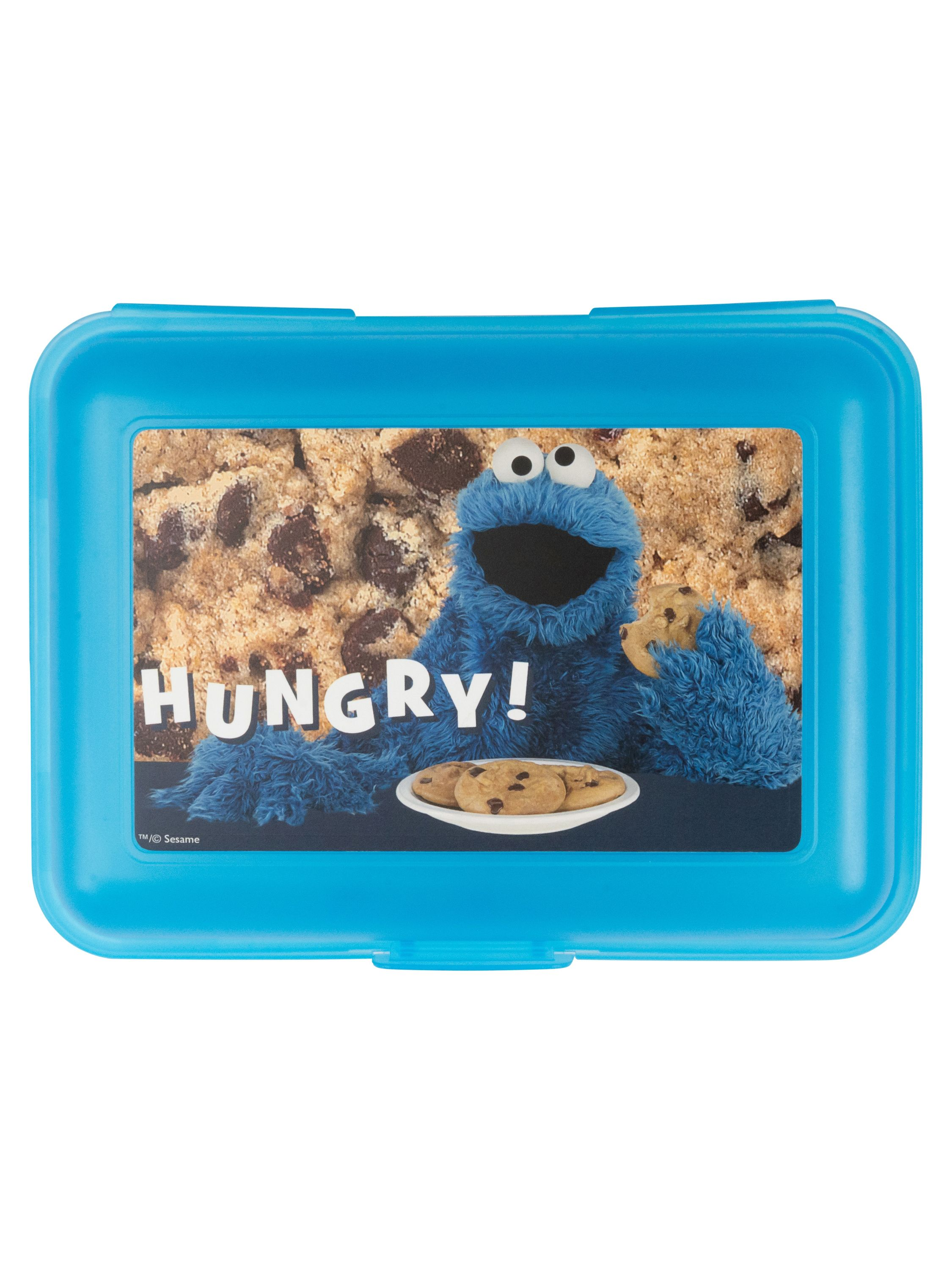 Eine blaue Brotdose mit Krümelmonster auf der Vorderseite. Er hält Kekse, neben mehr Keksen.