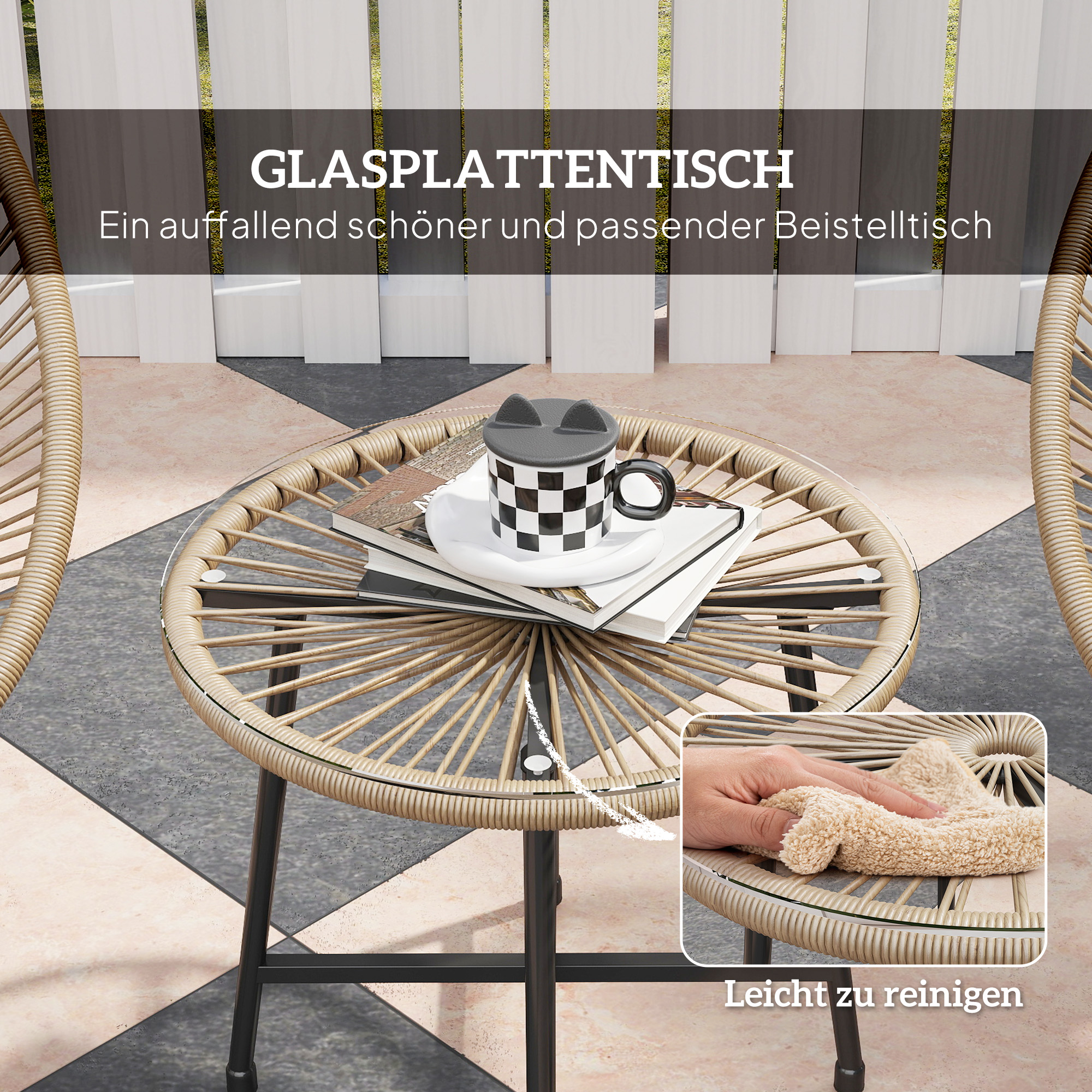 Ein runder Beistelltisch mit Glasplatte, mit Büchern, einer Tasse und einer Hand, die das Glas reinigt.