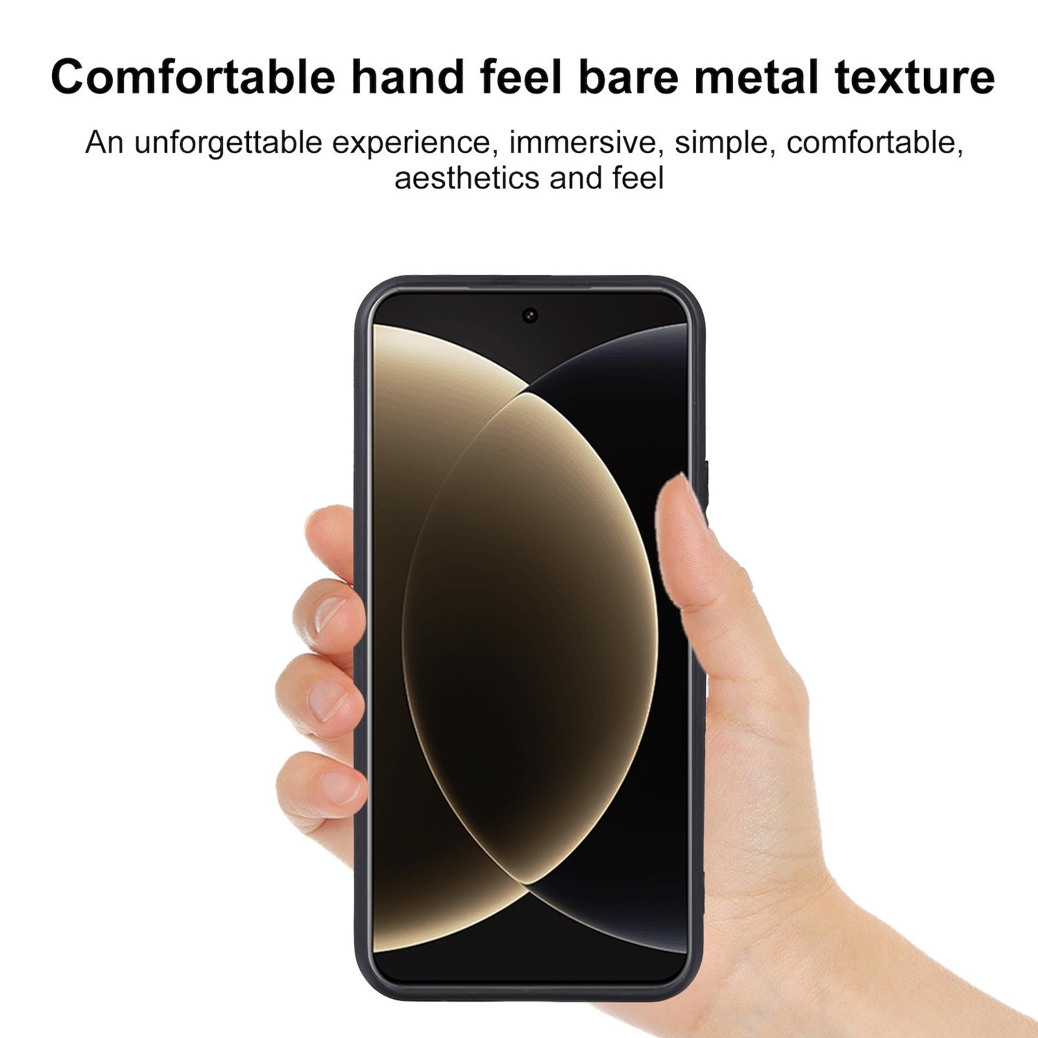 Hand einer Person, die ein Telefon mit schwarzer Hülle hält.
