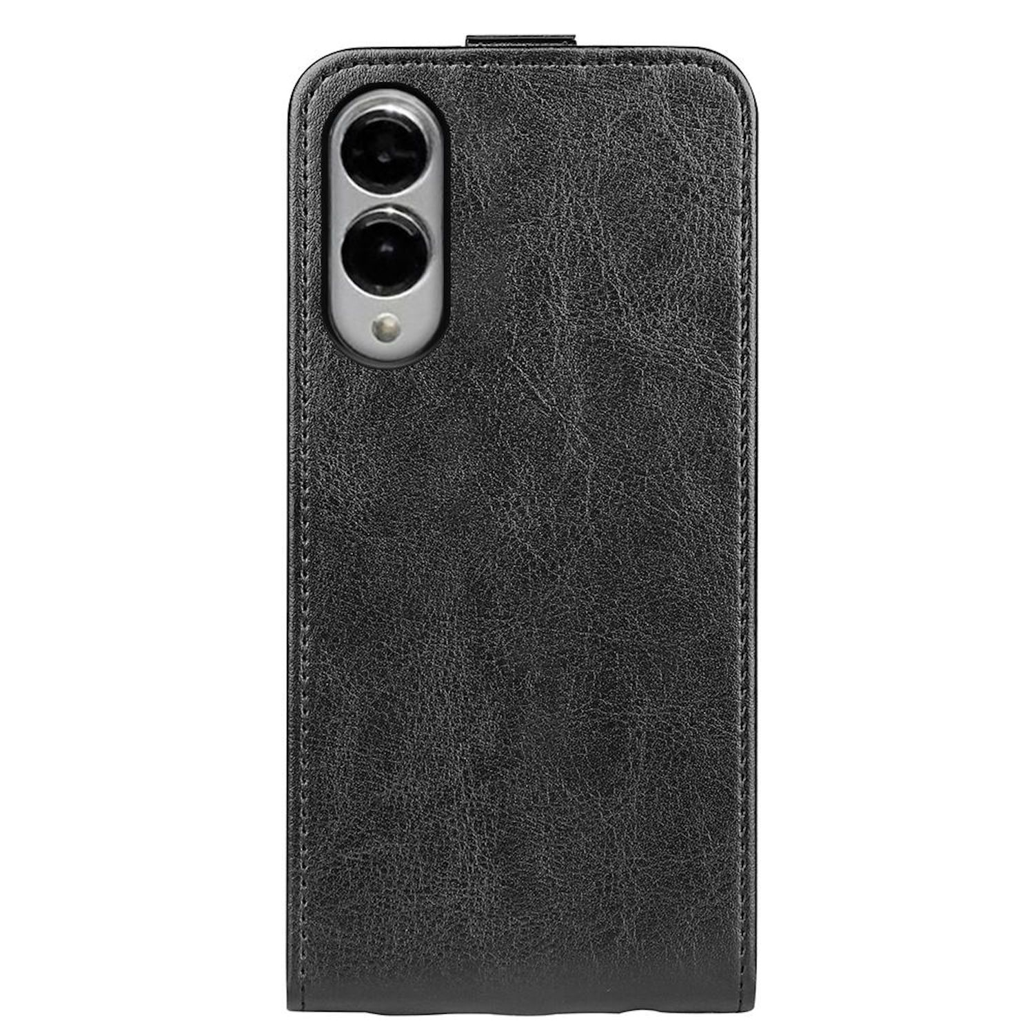 Schwarze Leder-Handyhülle mit Dual-Kamera-Aussparung auf weißem Hintergrund.