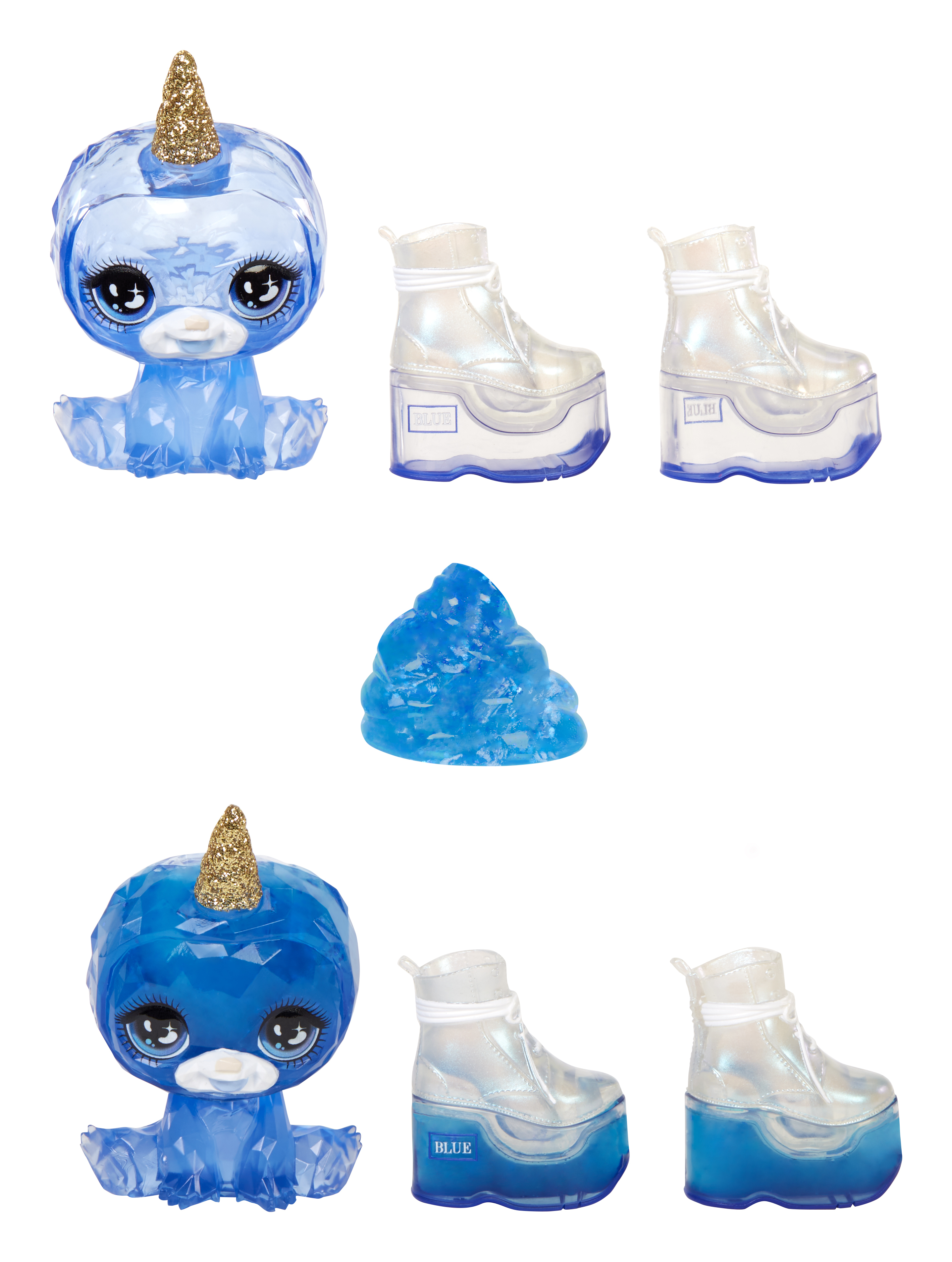 Dwie zabawki jednorożca i trzy pary butów na platformie. Buty są białe i niebieskie.