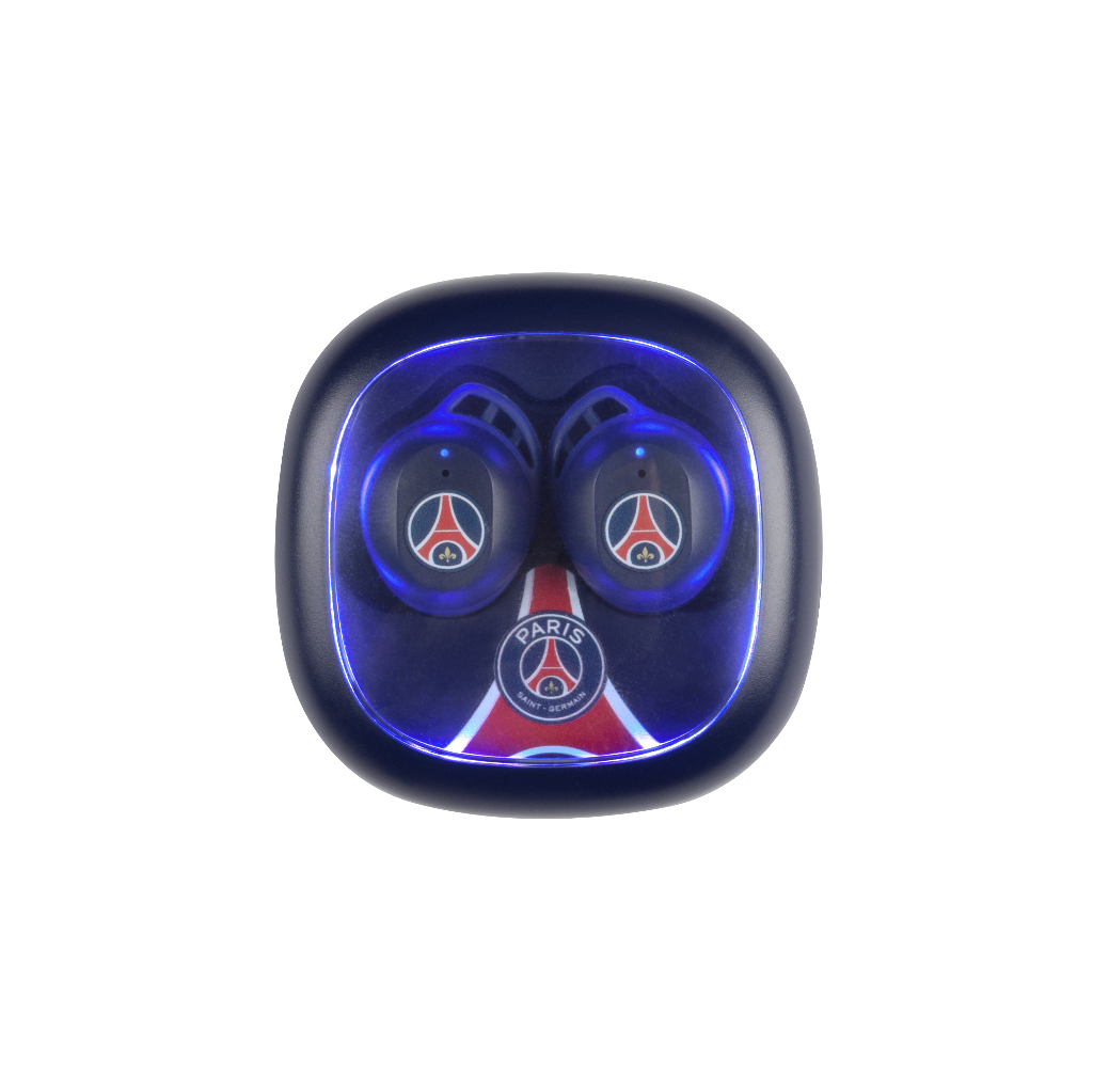 Blaue Ohrhörer-Hülle mit Ohrhörern innen. PSG-Logo sichtbar. Blaues Licht am Rand. Weißer Hintergrund.