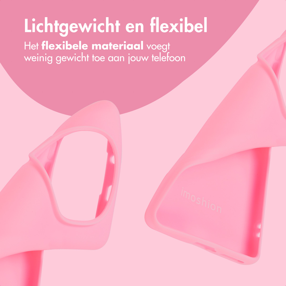 Roze telefoonhoes, close-up. Tekst luidt 'Lichtgewicht en flexibel'. Twee delen van de hoes worden getoond.