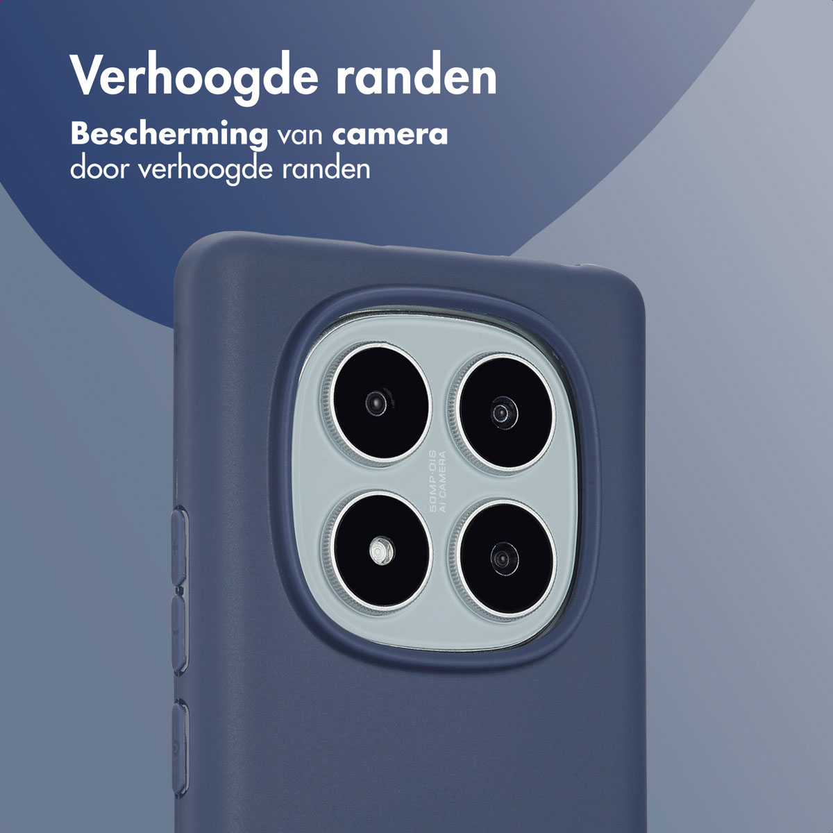 Blauwe telefoonhoes, close-up van de camera. De hoes heeft opstaande randen.