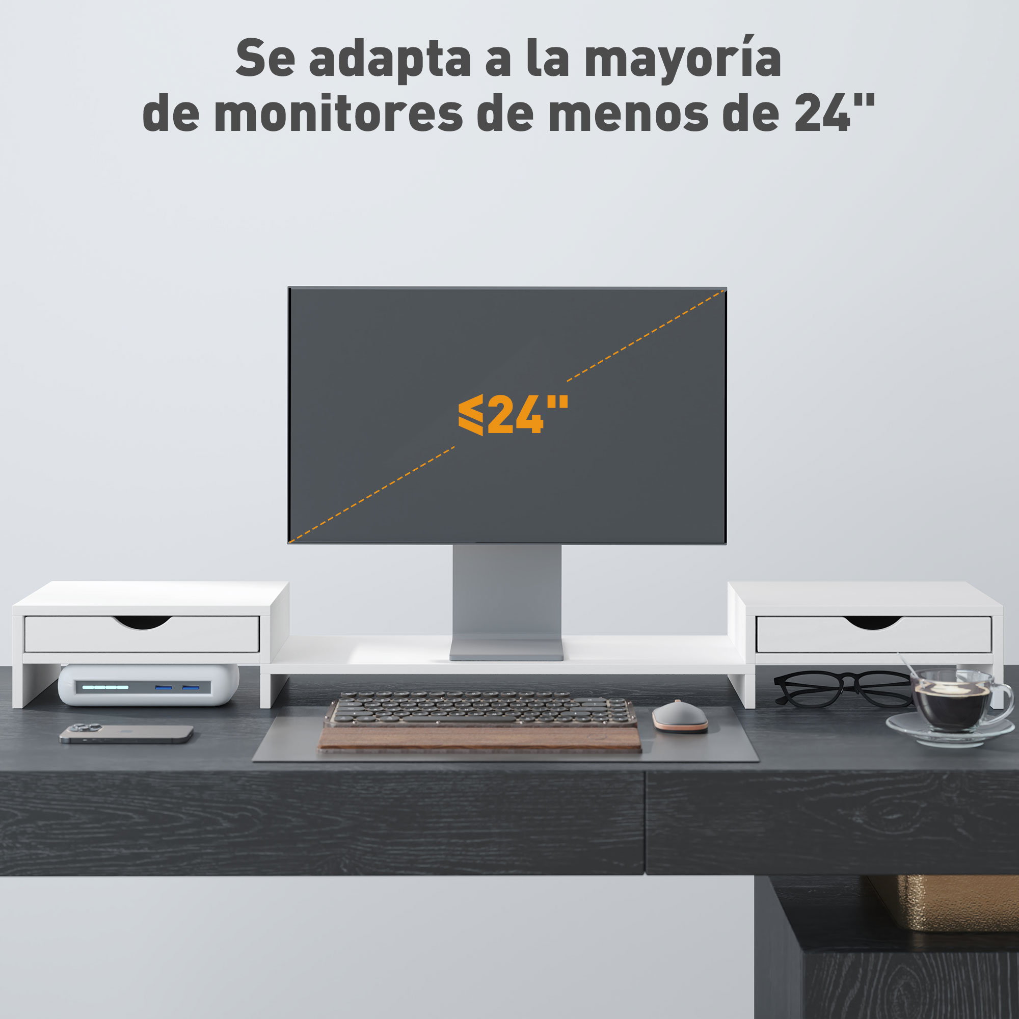 Un monitor está sobre el escritorio, con dos estantes blancos a cada lado. El texto muestra 24".
