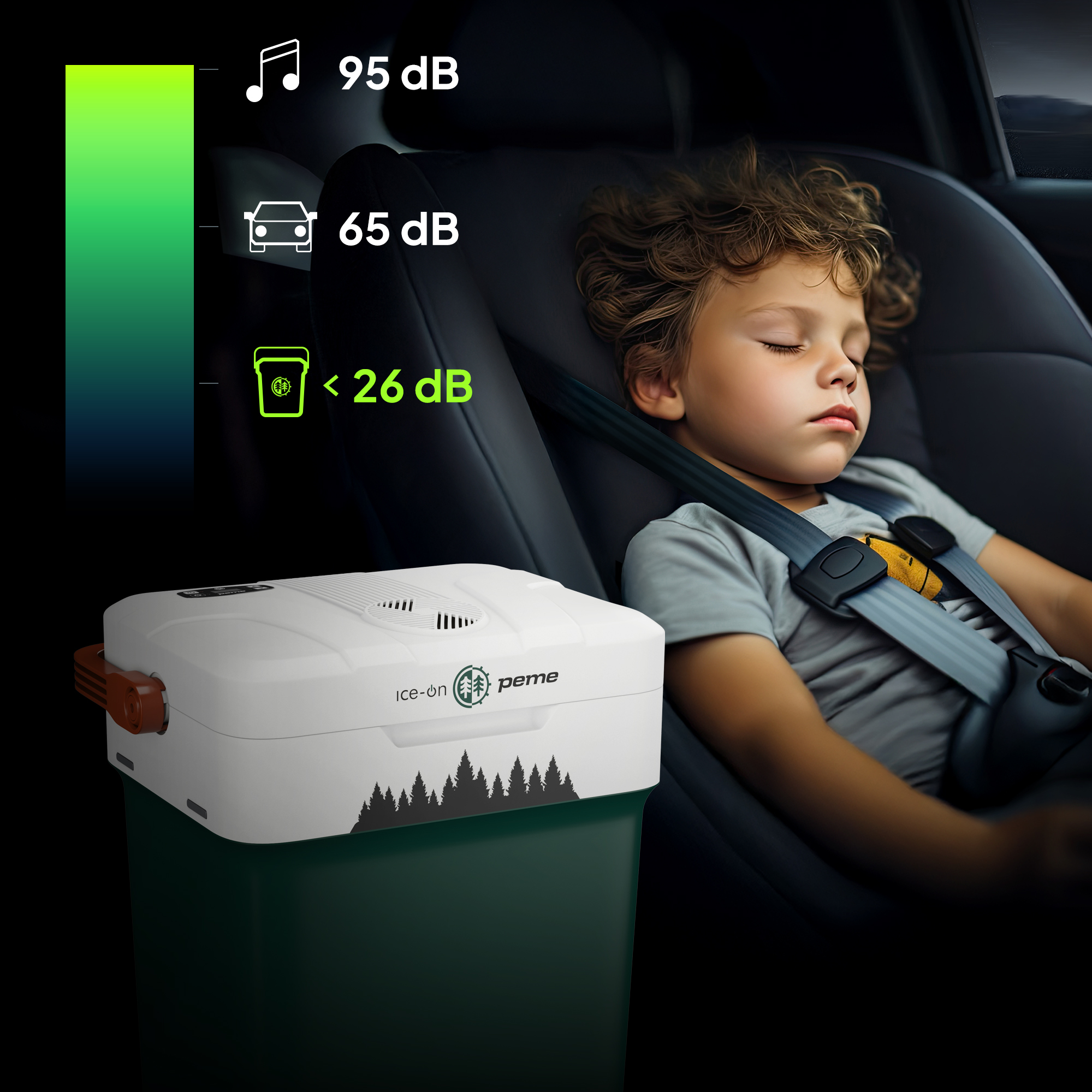 Ein schlafendes Kind in einem Auto neben einer Kühlbox. Die Kühlbox ist weiß und grün.