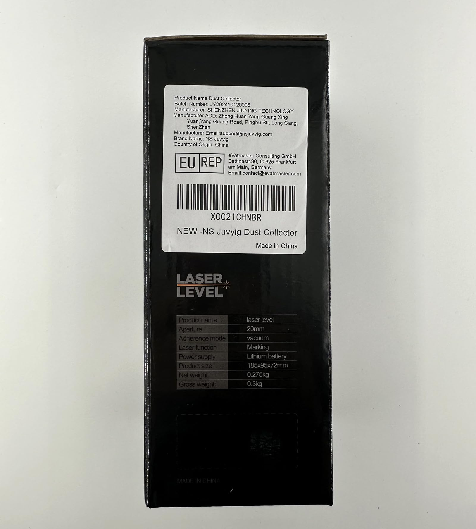Schwarze Box mit Produktinformationen, EU REP und der Bezeichnung Staubabscheider.