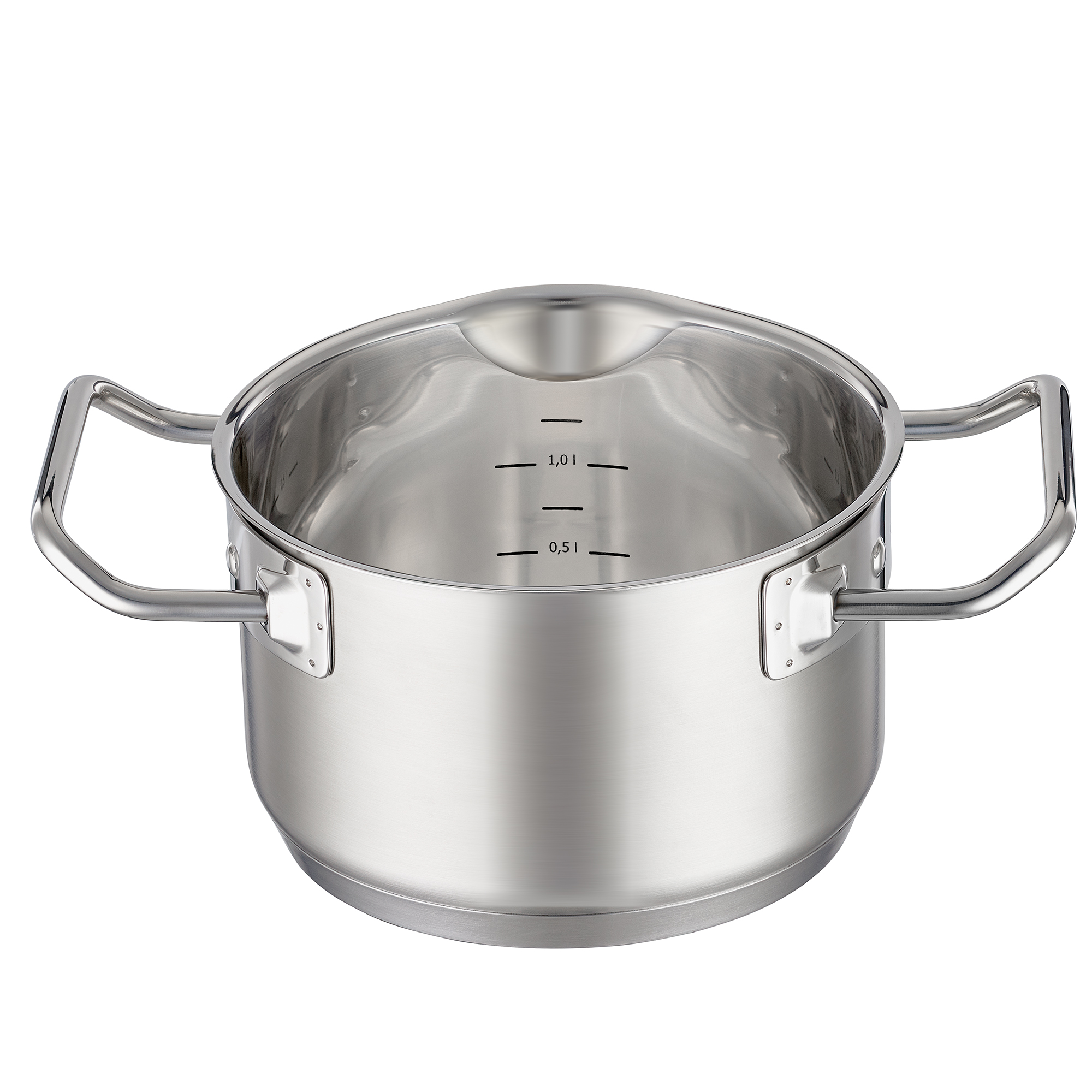 Une casserole en acier inoxydable avec des poignées, vide et avec des repères de mesure à l'intérieur.